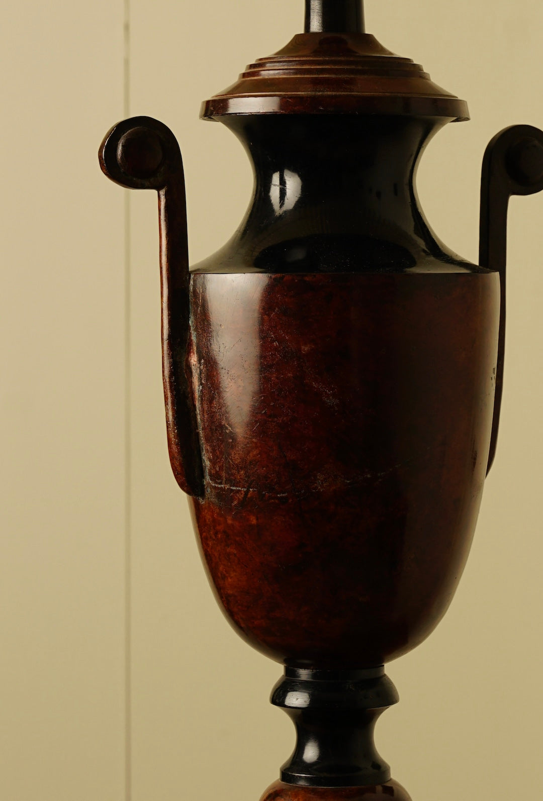 Classical Vessel Lamp — detail view