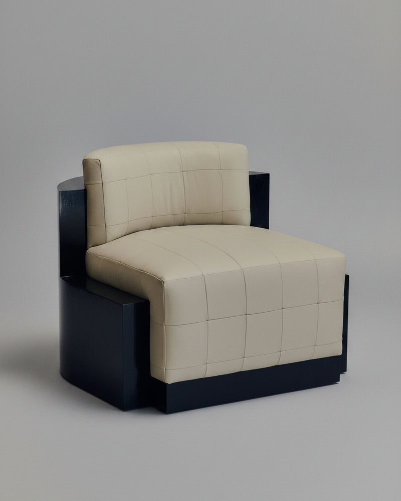 Forma Lounge Chair — detail view