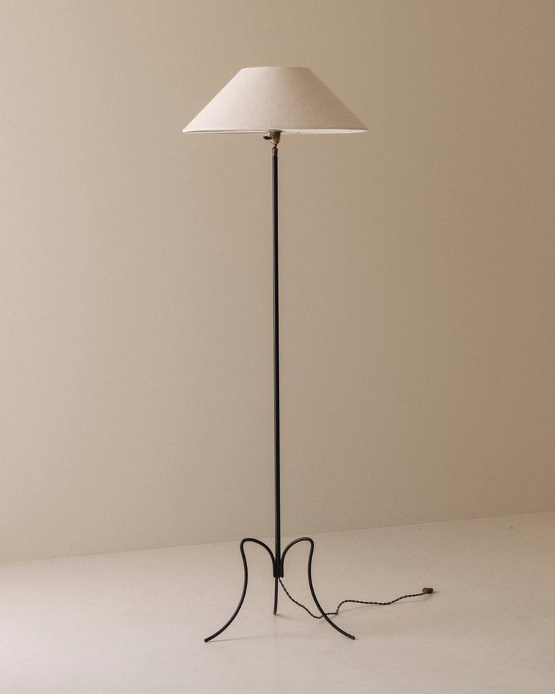French Sculptural Adjustable Tripod Floor Lamp, 1950s by Modern Living | The Oblist
