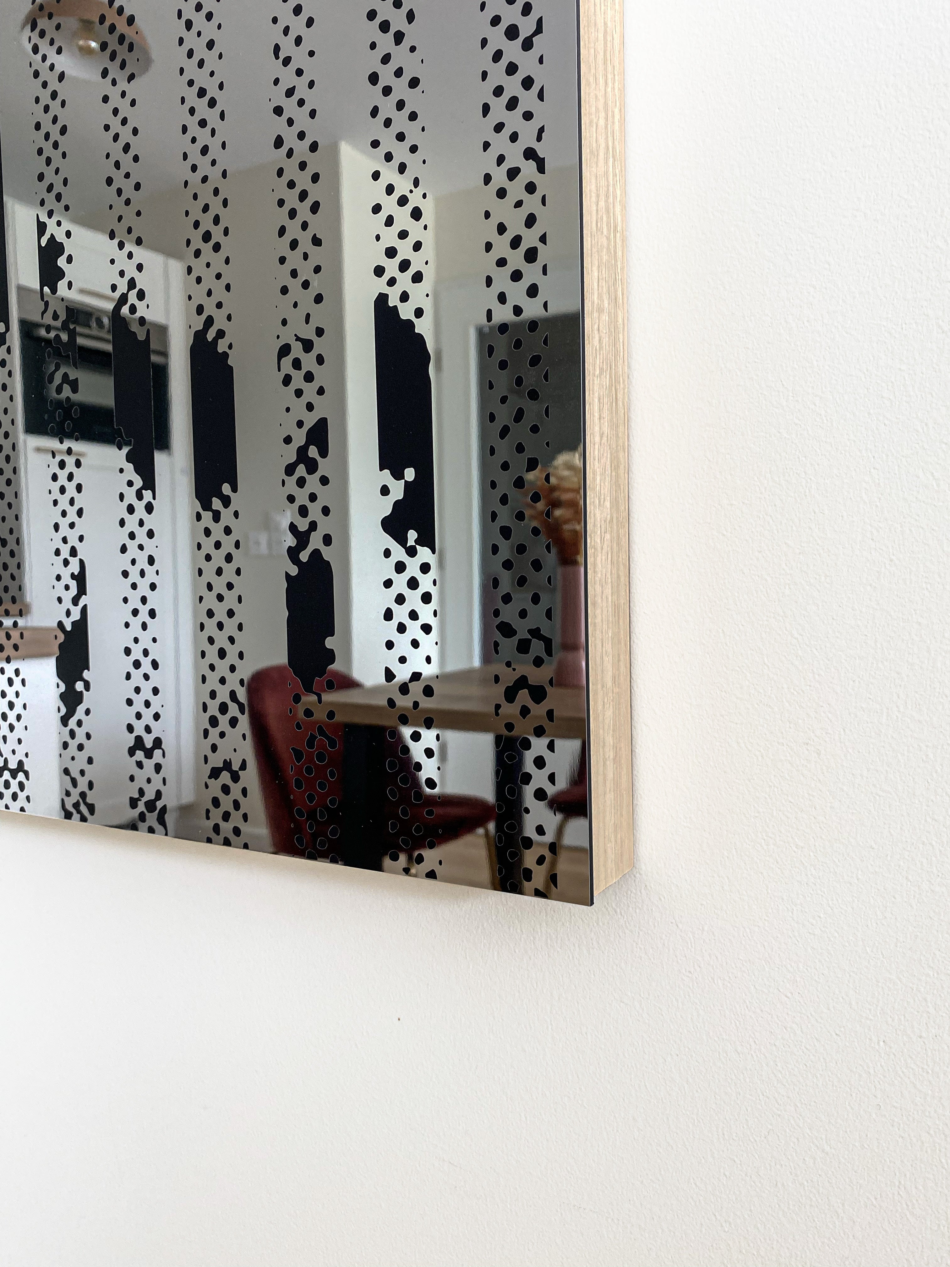 Sculpture miroir minimalisme - OSMOSE BANDE DE 2 N°10 — side angle