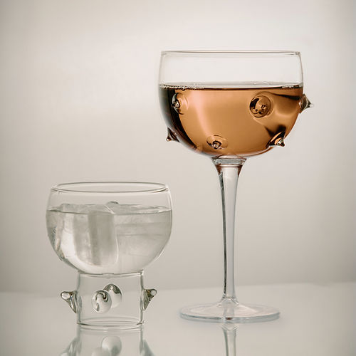 Arsenico 1 x wine goblet — lifestyle setting