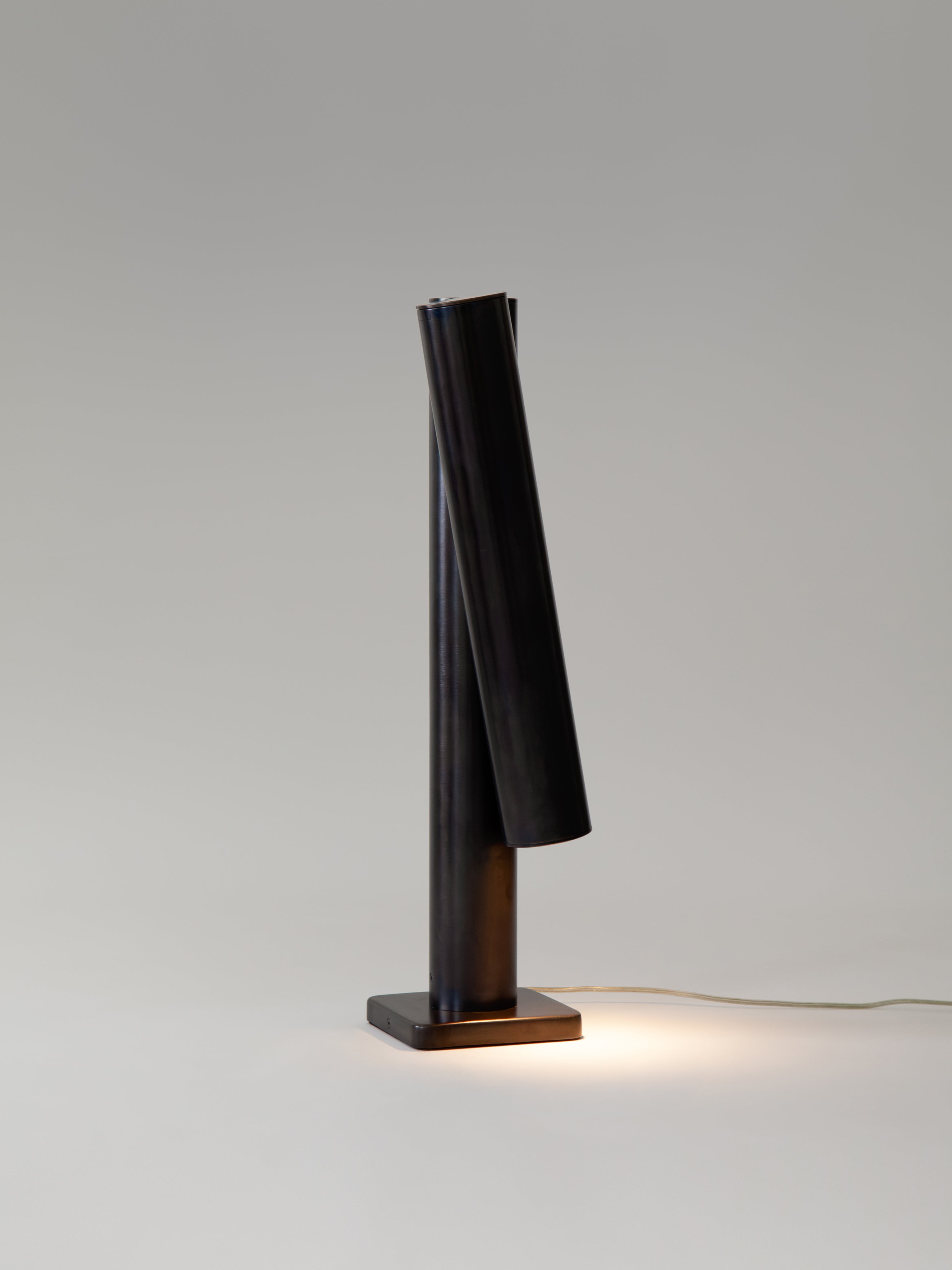 Pivot Table Lamp — view 9