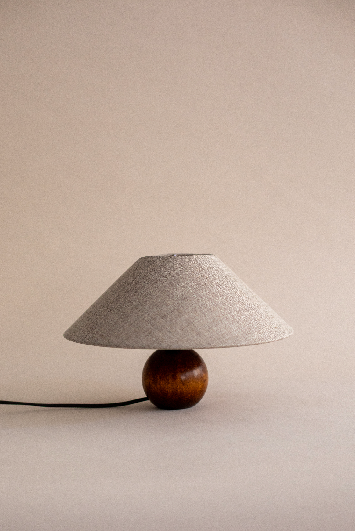 Pico Table Lamp