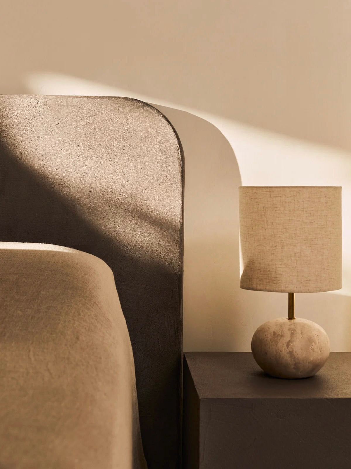 "Ruperto" Headboard — side angle