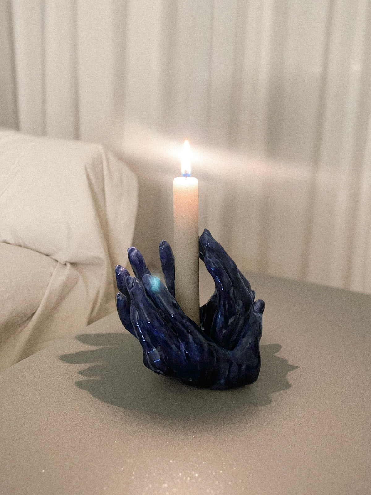 Blue candle holder in ceramic n°70 — lifestyle setting