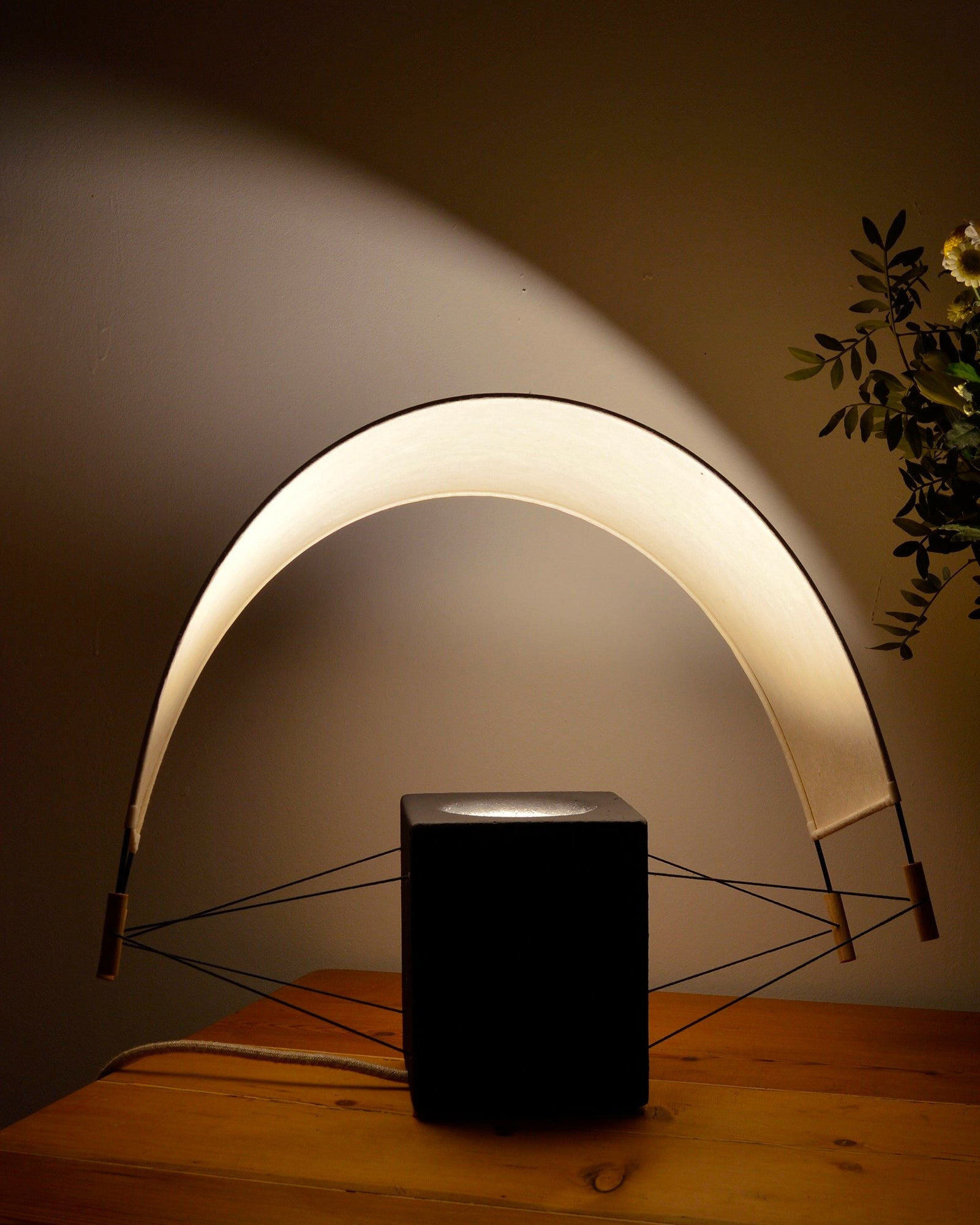 Écla - Black Table Lamp