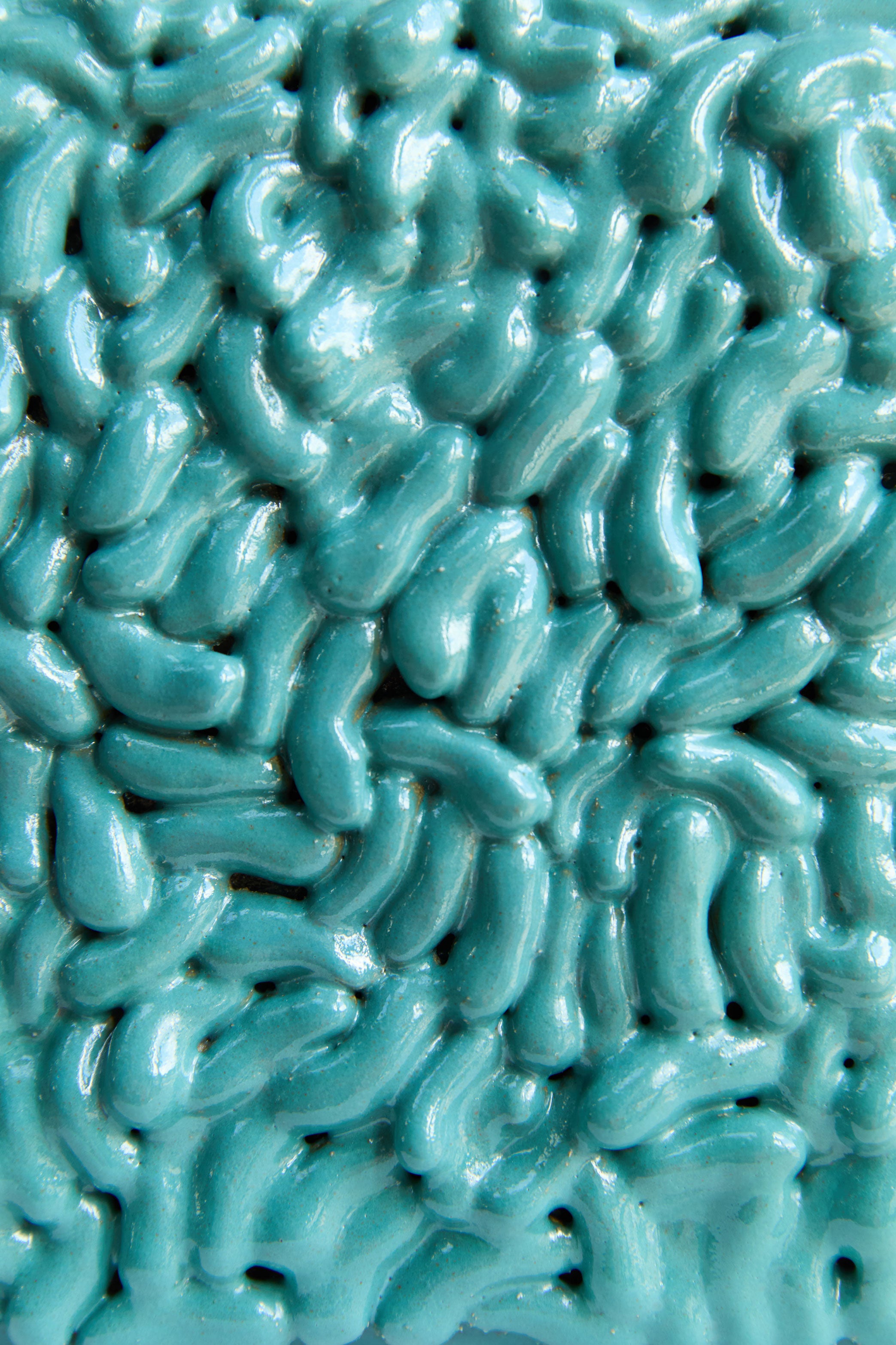 Molecules Small Eau Vive Ceramic Vase