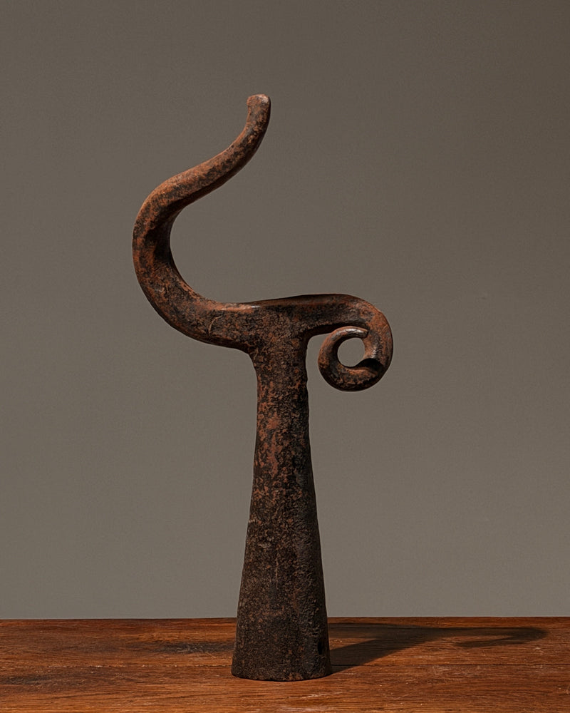 Wrought iron sculptural form, French folk art, 19th century by Figuresdesign | The Oblist