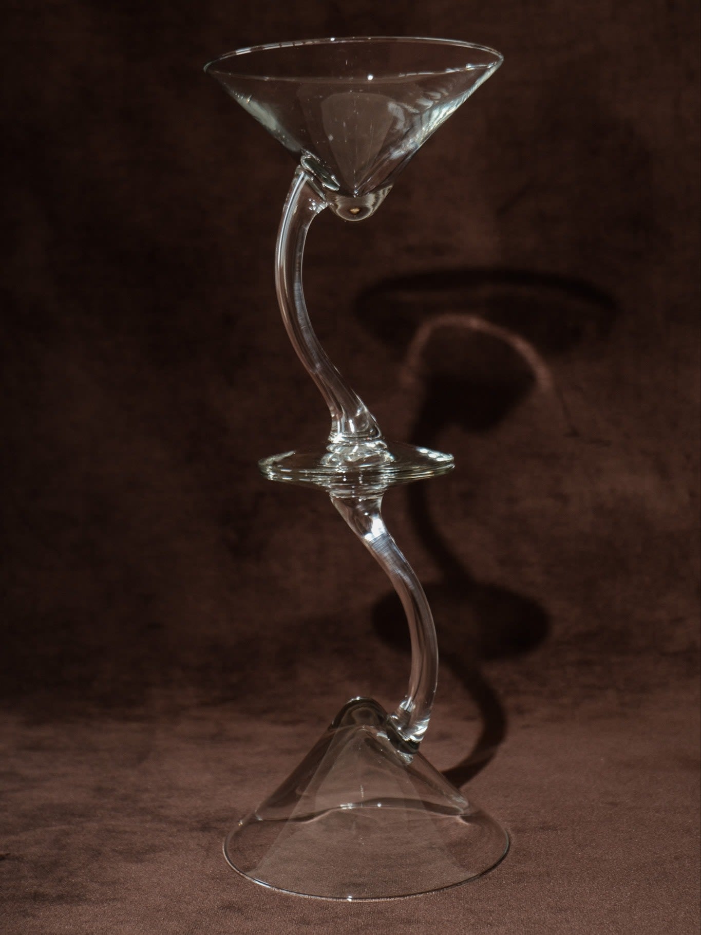 Set of 6 Curved Stem Cocktail Glasses — in context