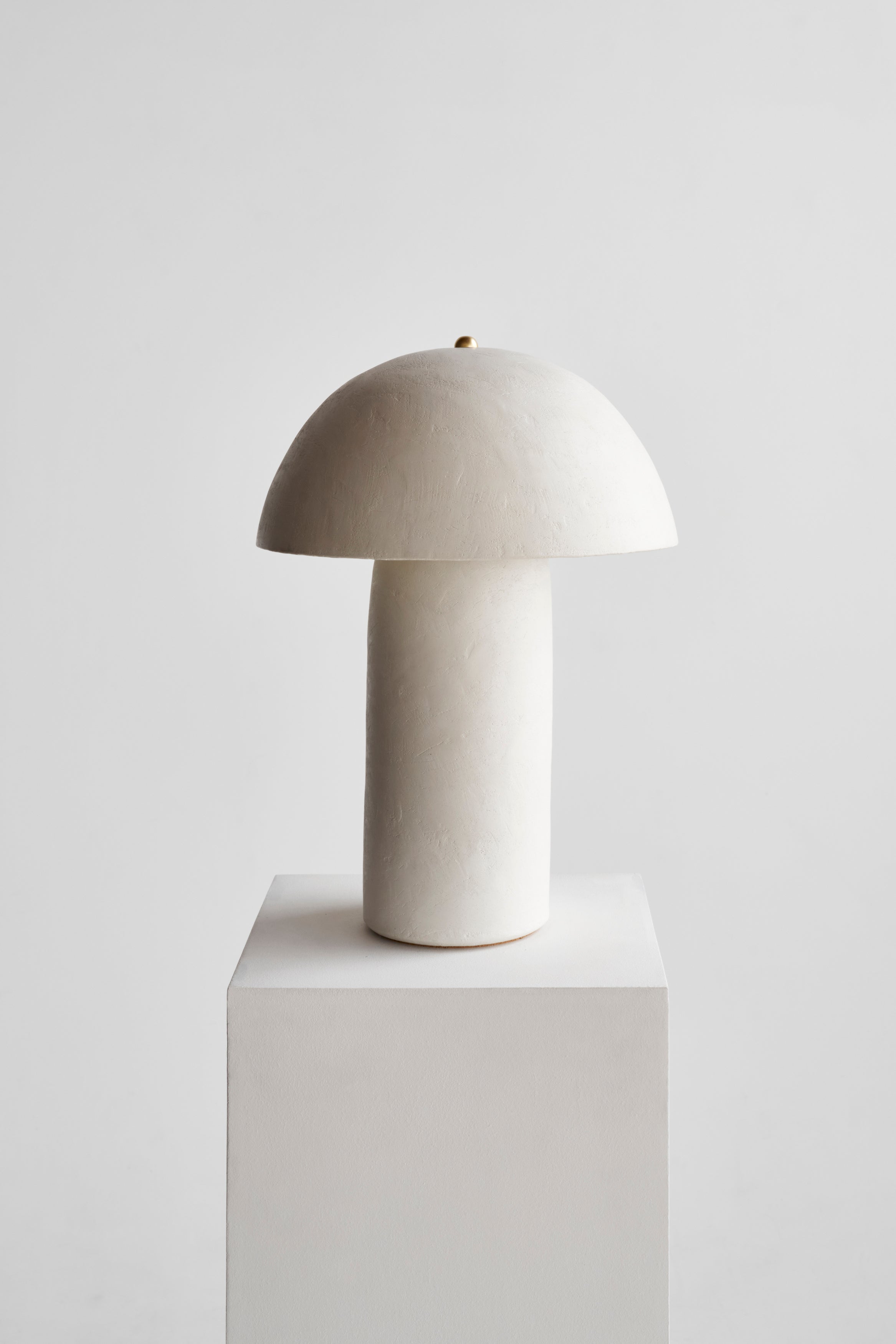 Lime Plaster Tera Lamp — close-up