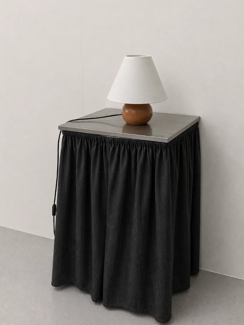 Vintage Table Lamp in Wood - 1960s French Collection — detail view
