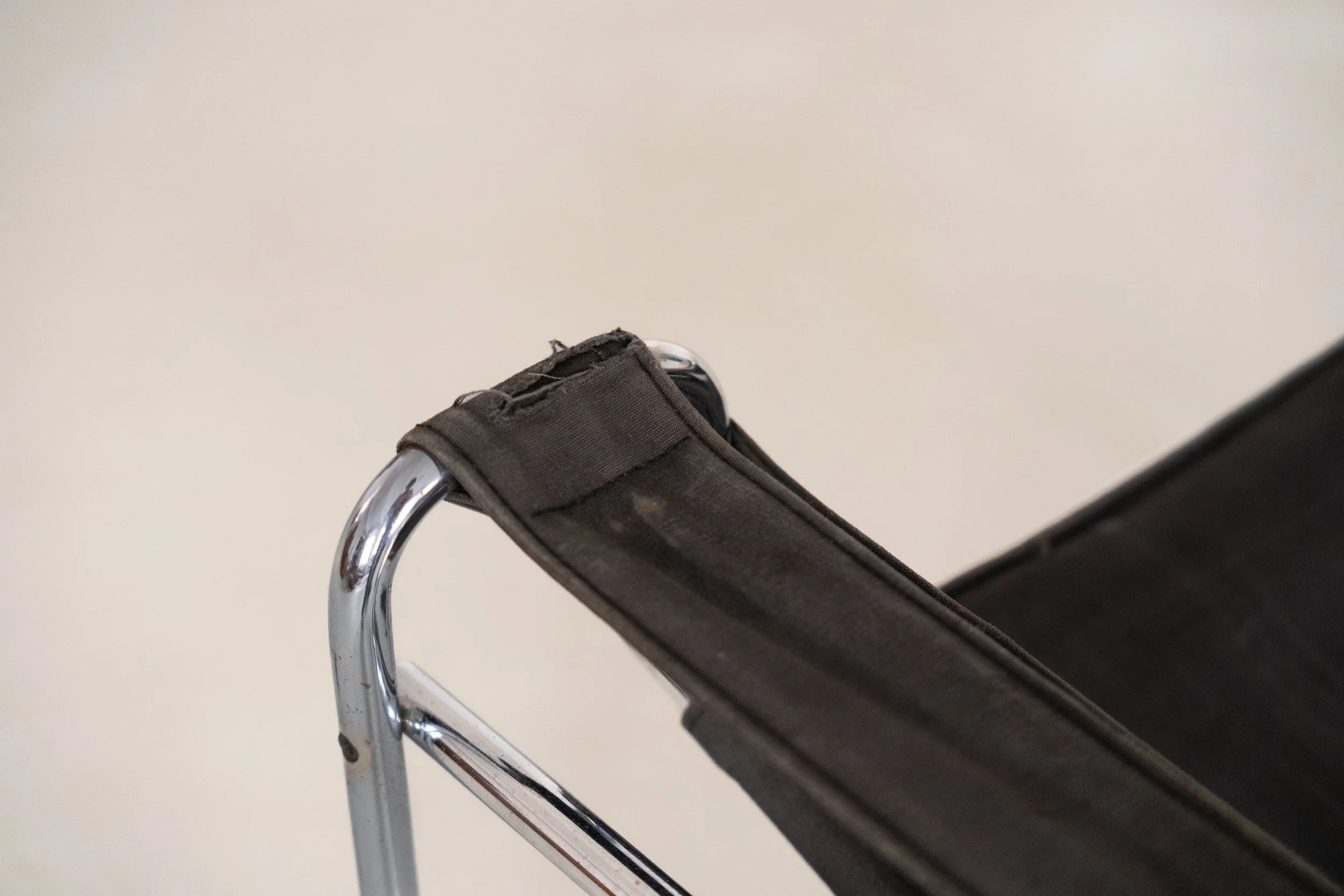 Wassily Chair by Marcel Breuer for Gavina — close-up of black fabric and chrome frame
