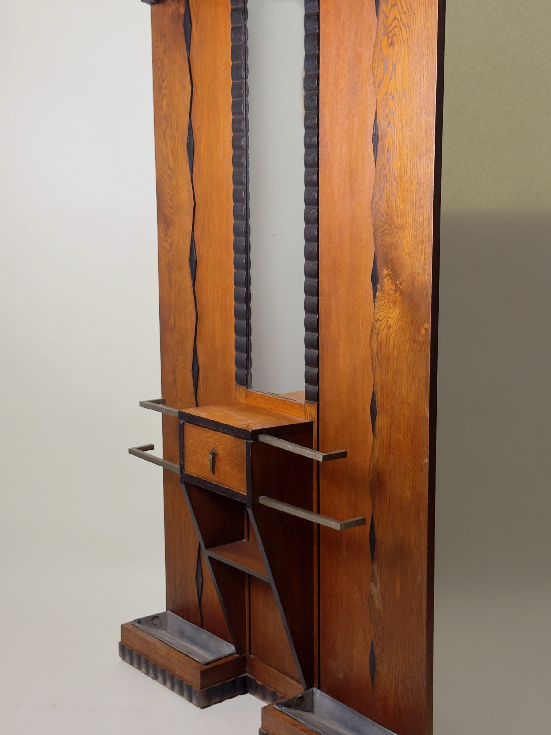 Monumental Illuminated Art Deco Entrance Stand, c.1930 — detail view