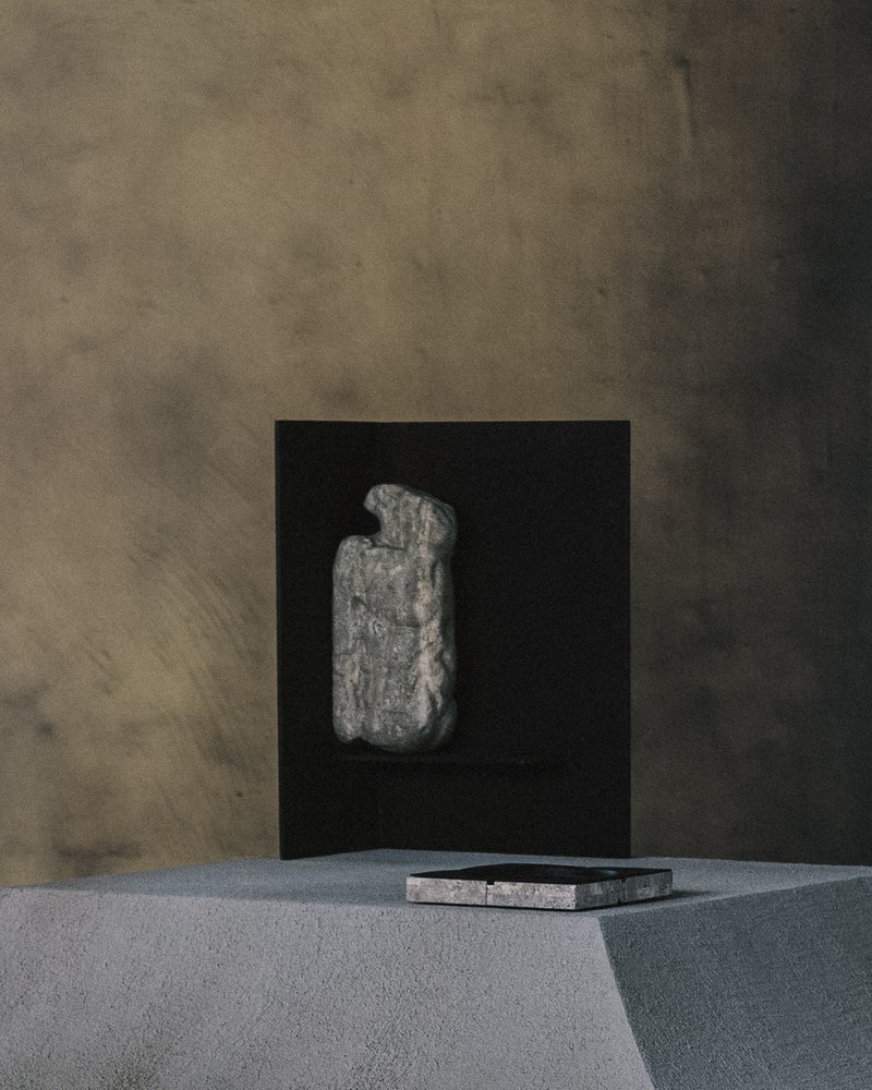 Govar Sculpture — side angle