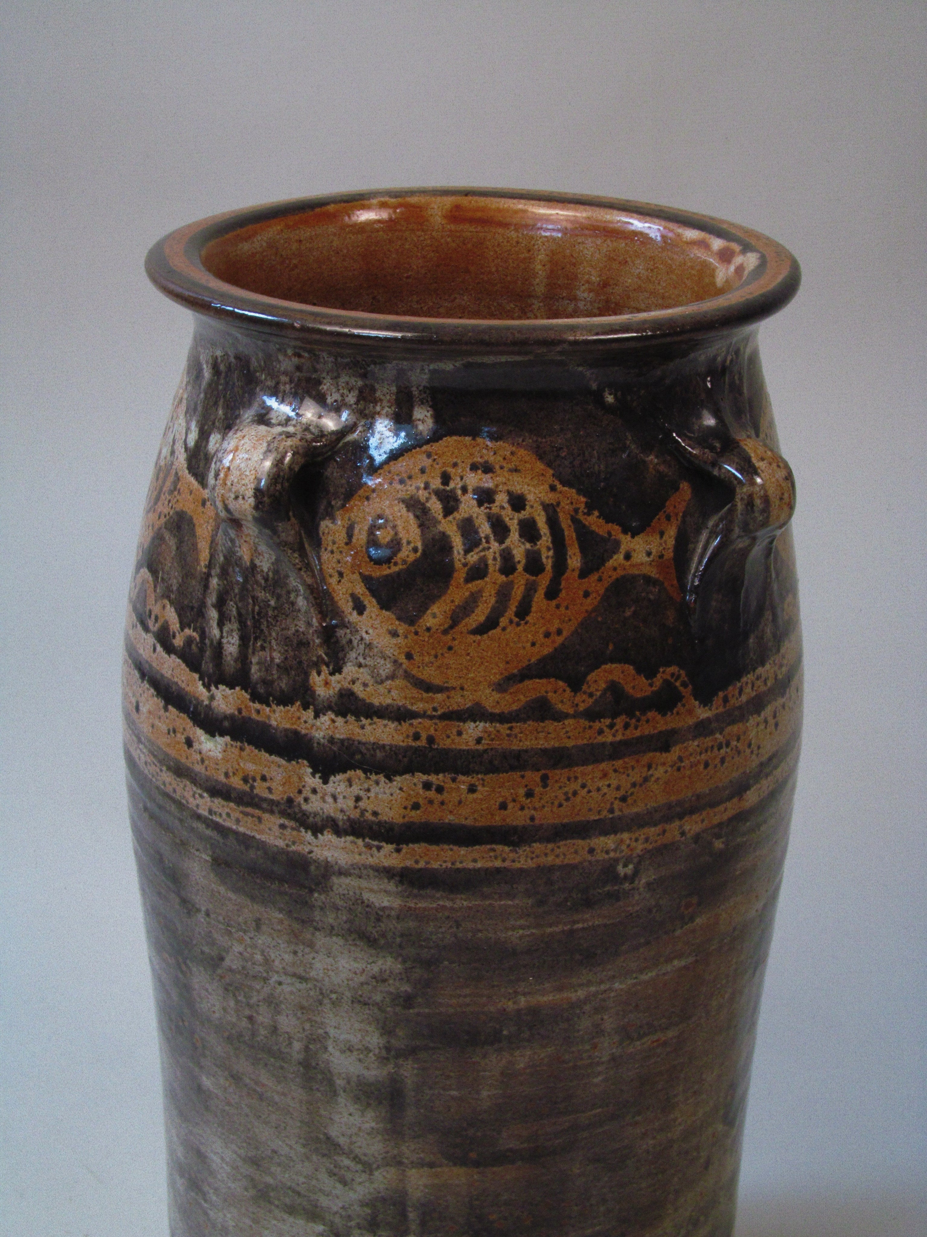 Large Studio Pottery Jar – Paul Whalley, Devon — close-up of textured ceramic with fish design