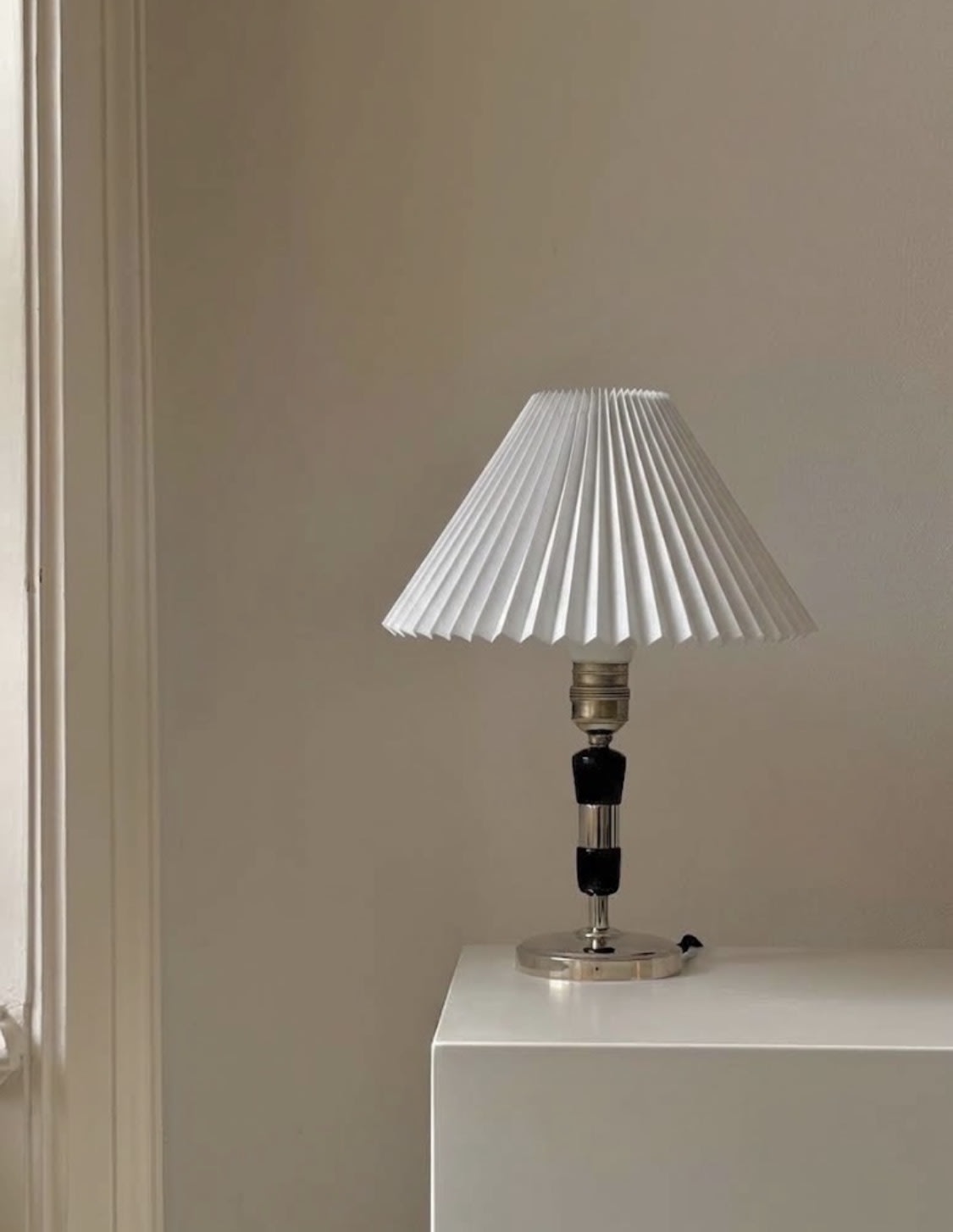 Modernist Table Lamp — detail view