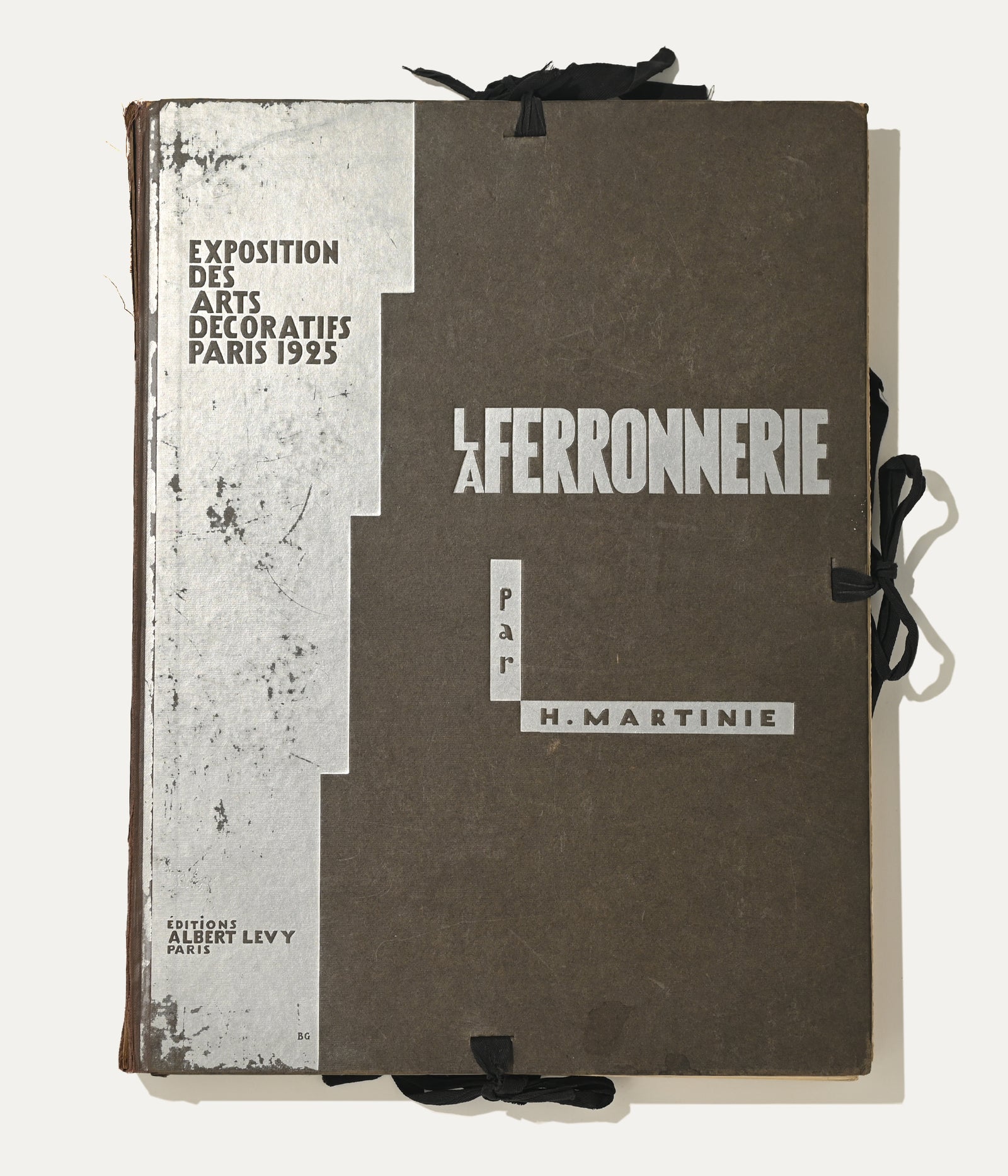 La Ferronnerie, Exposition Des Arts Decoratifs Paris, 1925 Art and Interiors Book by ARCHIVISM | The Oblist