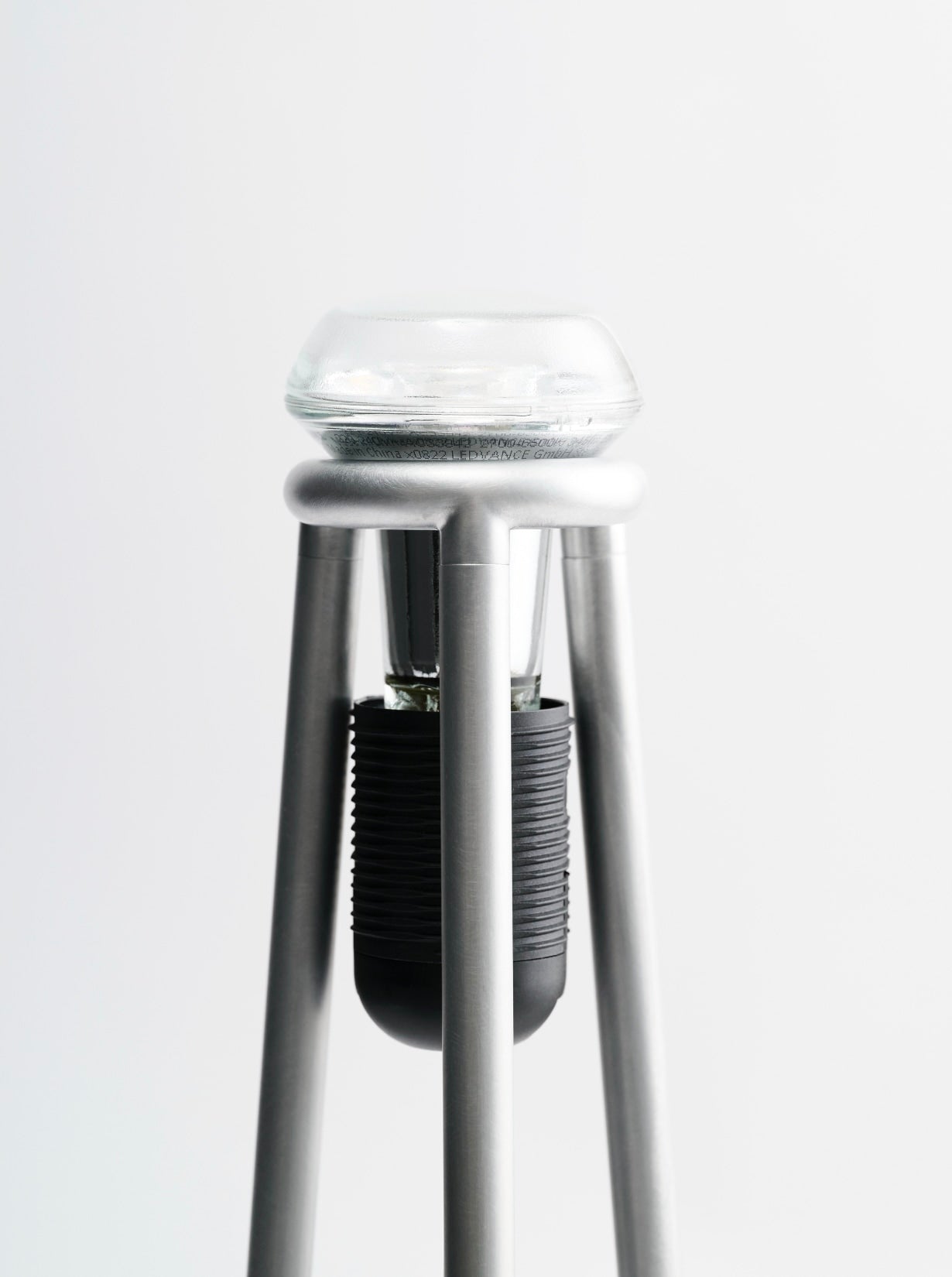 Trilight medium — alternate view