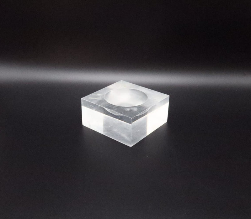 Vintage Minimalist Space Age Clear Lucite Cube Ashtray – 1970s by Forma Finds | The Oblist