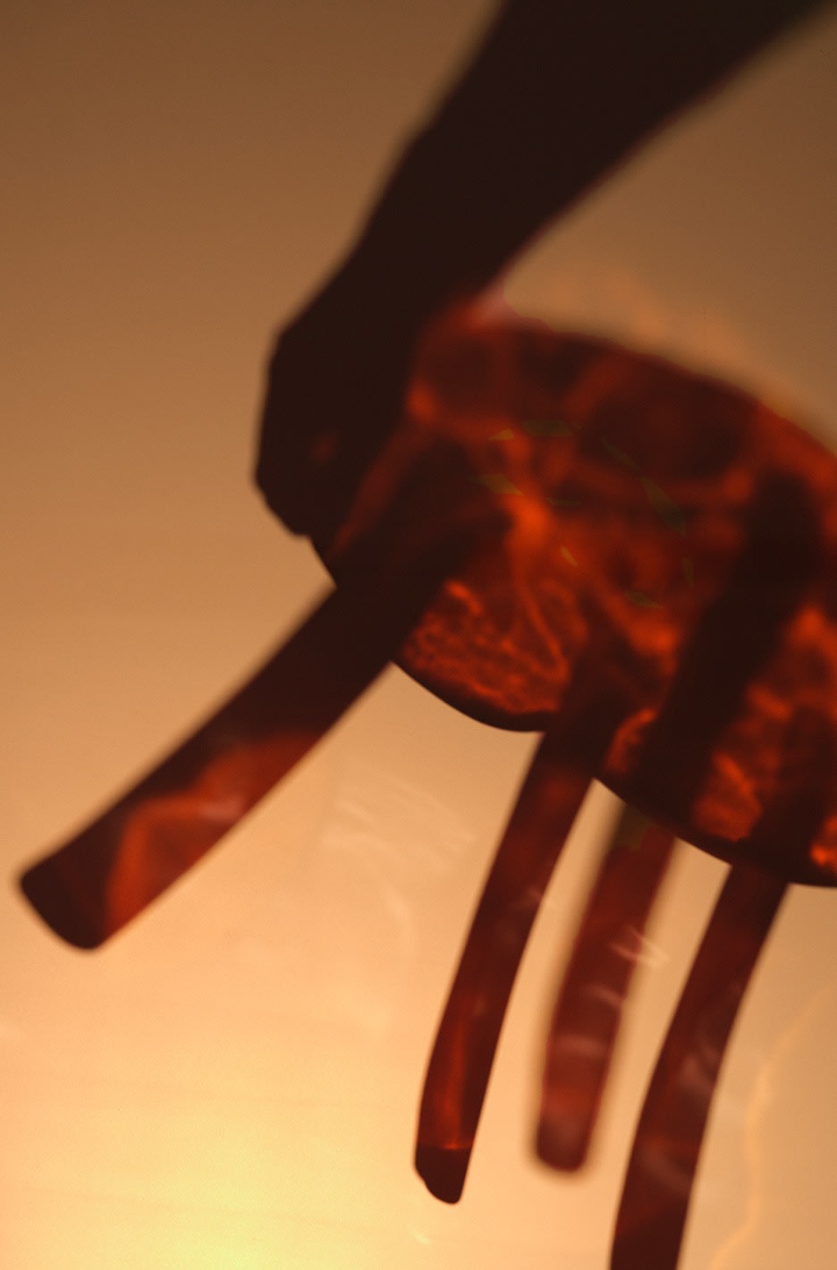 Lung 2.0 Ambar Side Table — side angle with amber glass surface