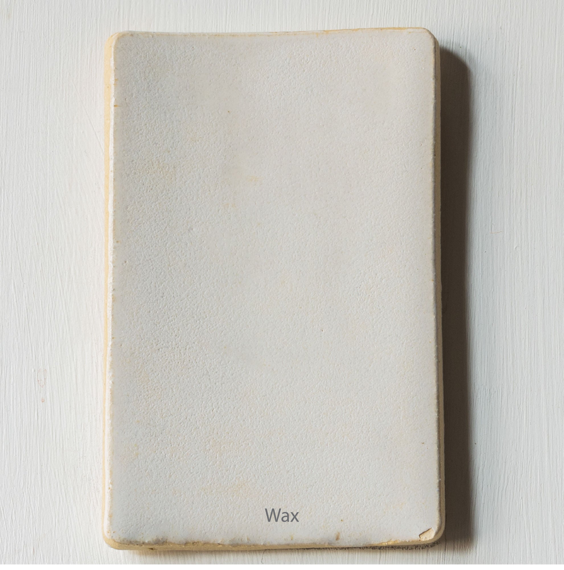Silo' Table Lamp 1 — top view of white wax surface