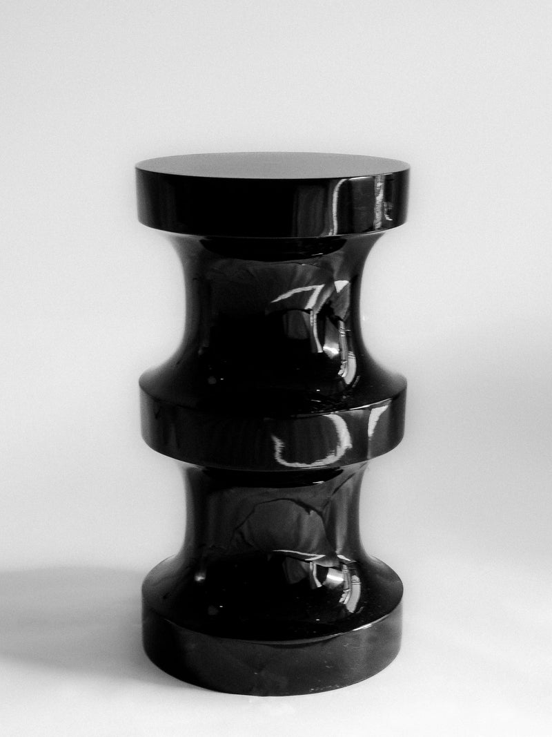 Chess' Stool concave in lacquer wood by Panorammma | The Oblist — black lacquer finish