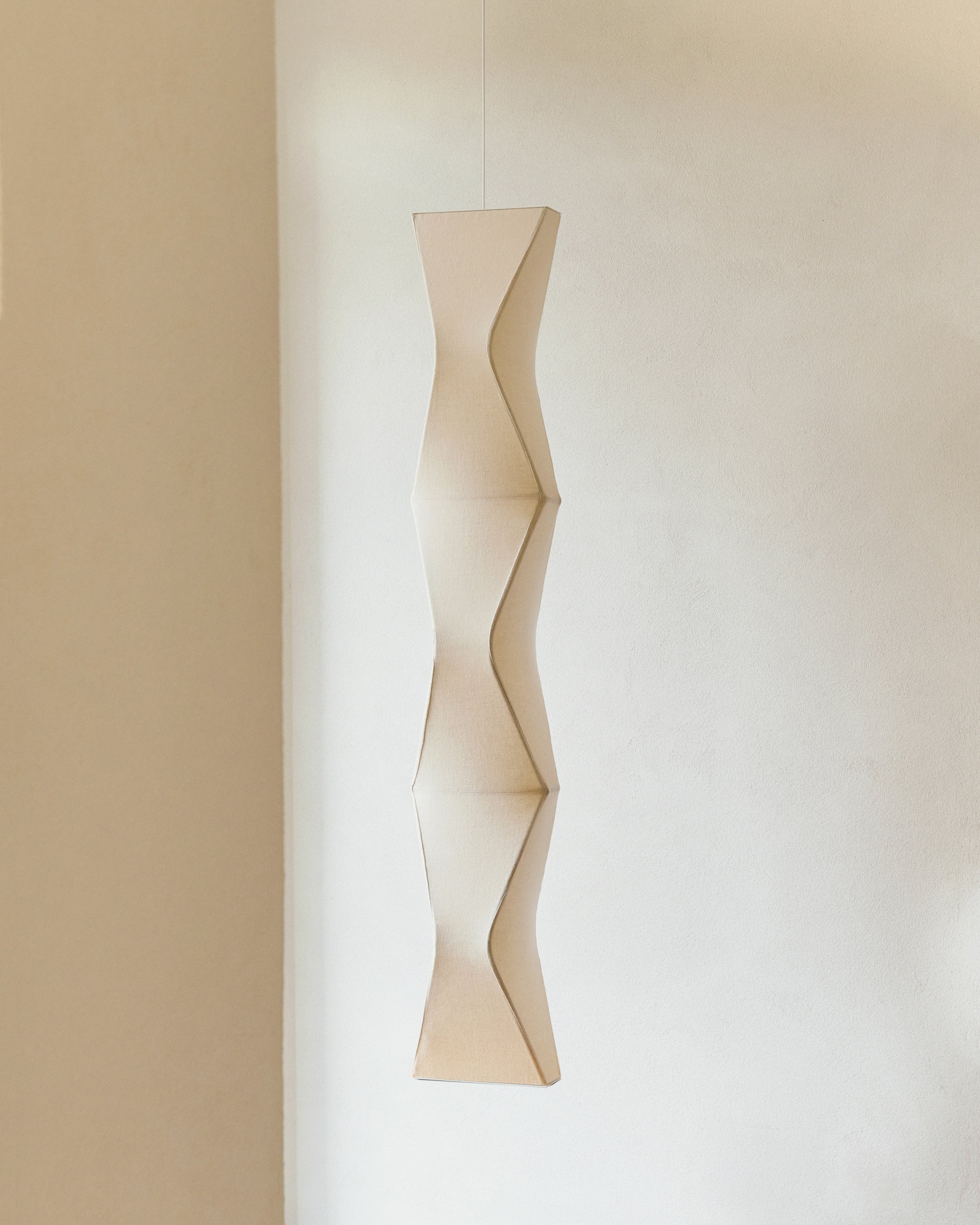 "Arête" Pendant Vertical Line by Asca Studio | The Oblist