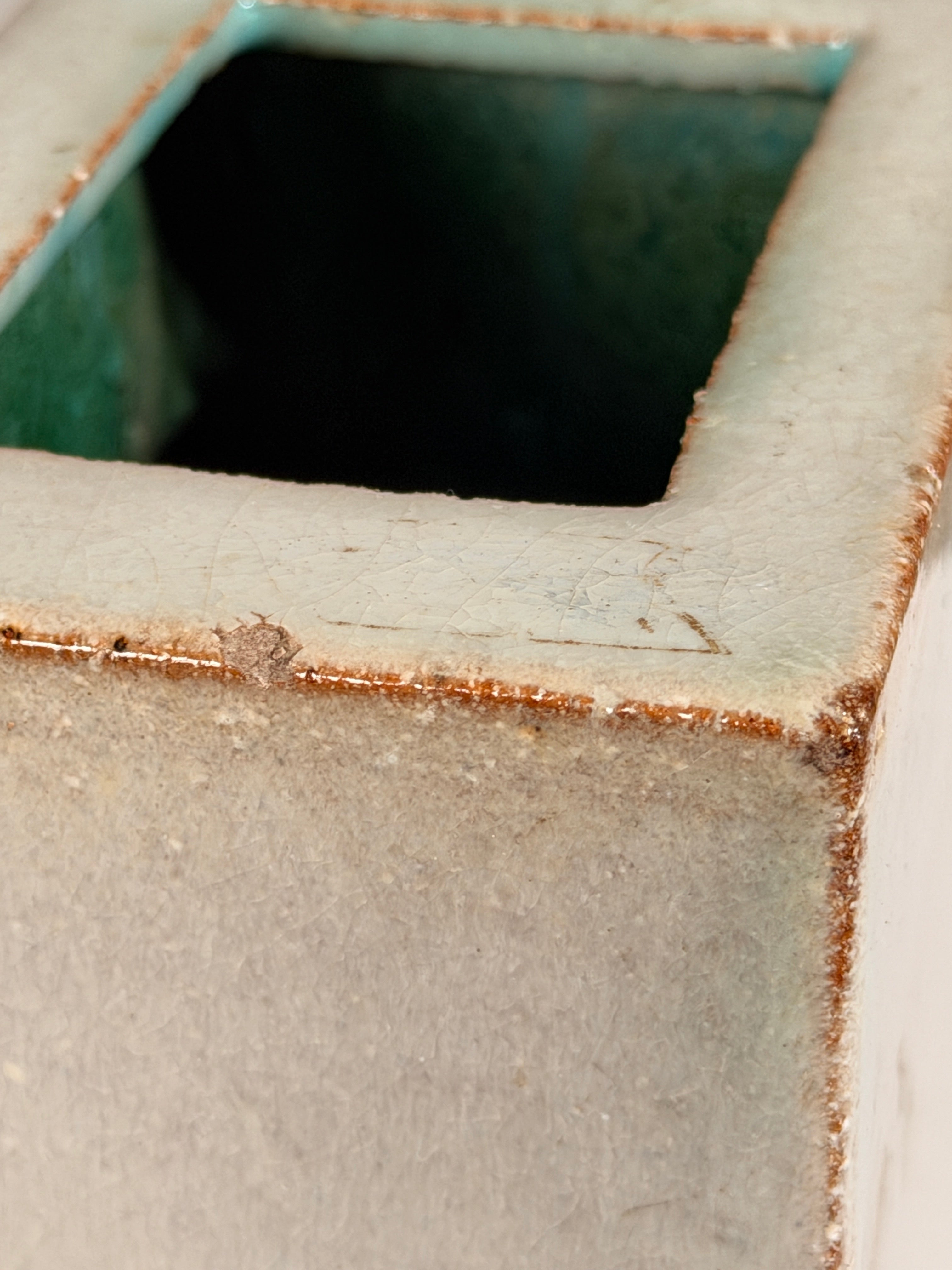 Rectangular glazed ceramic vase, circa 1960 — detail view