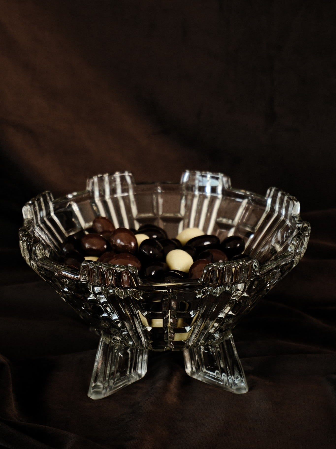Art Deco Geometric Crystal Bowl — close-up