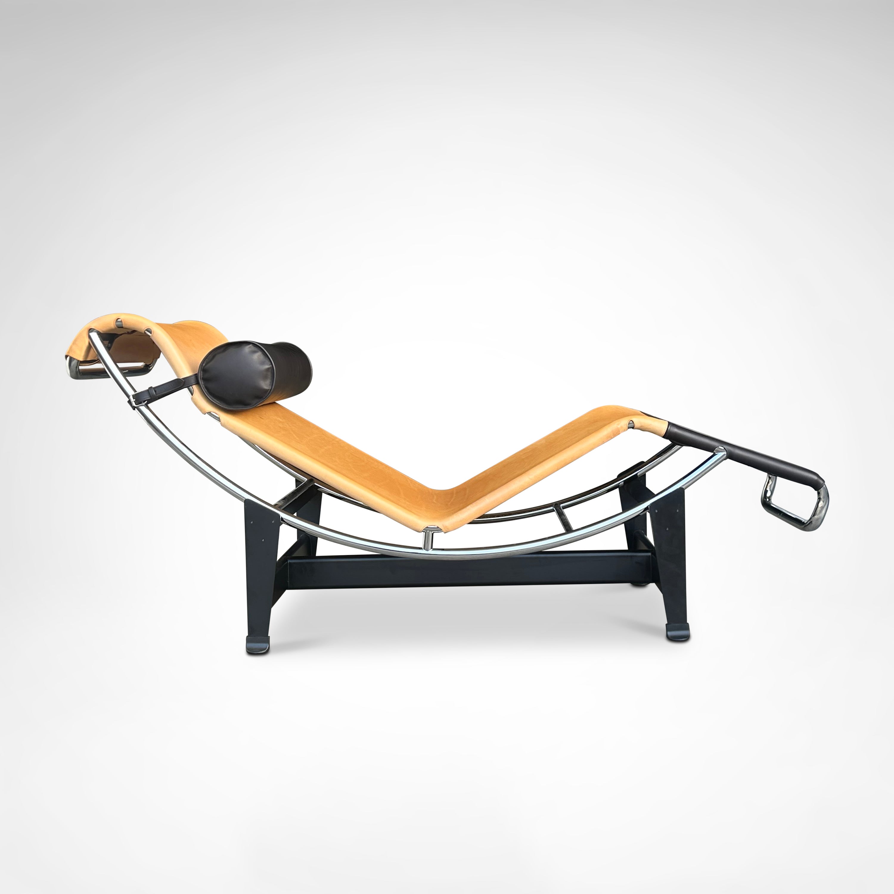  LC4 edition Louis Vuitton by Le Corbusier et al. for Cassina 2013 — alternate view