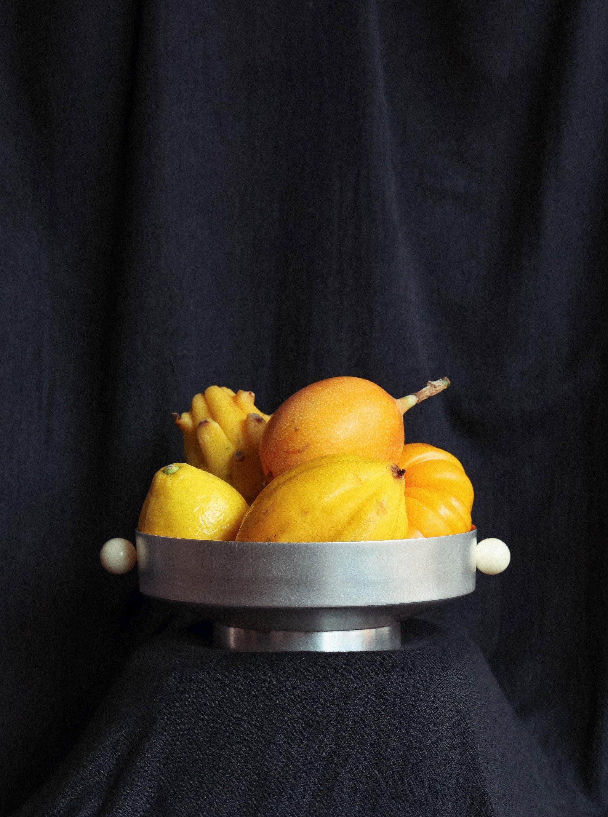 Fruit Bowl 26 — side angle
