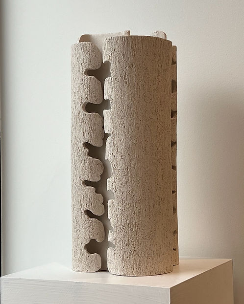 Untitled - Table Lamps in Ceramic — side view of textured ceramic lamp