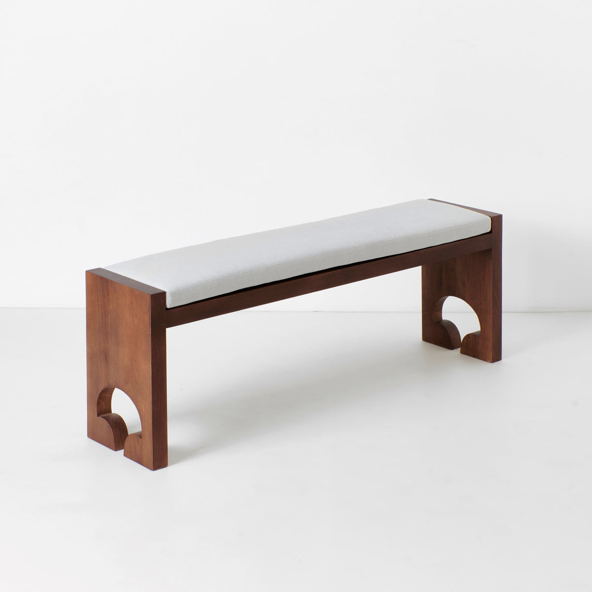 Quinta Bench — in context