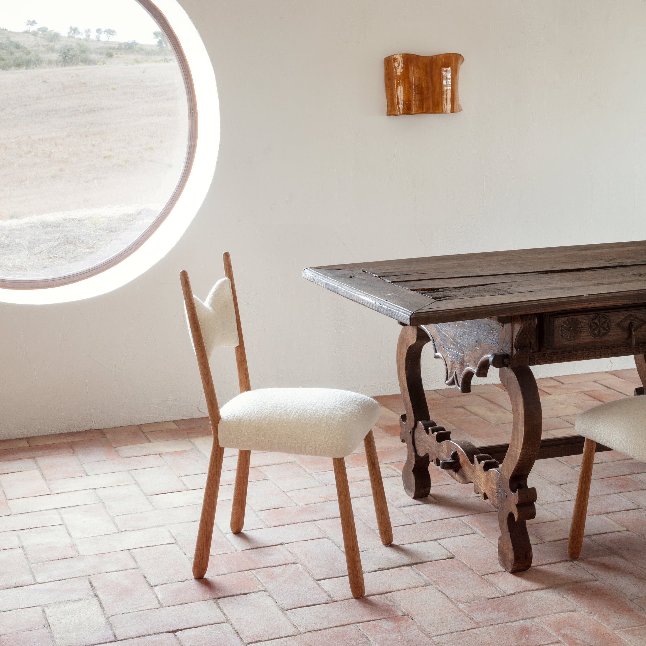 Perícia Dining chair — detail view