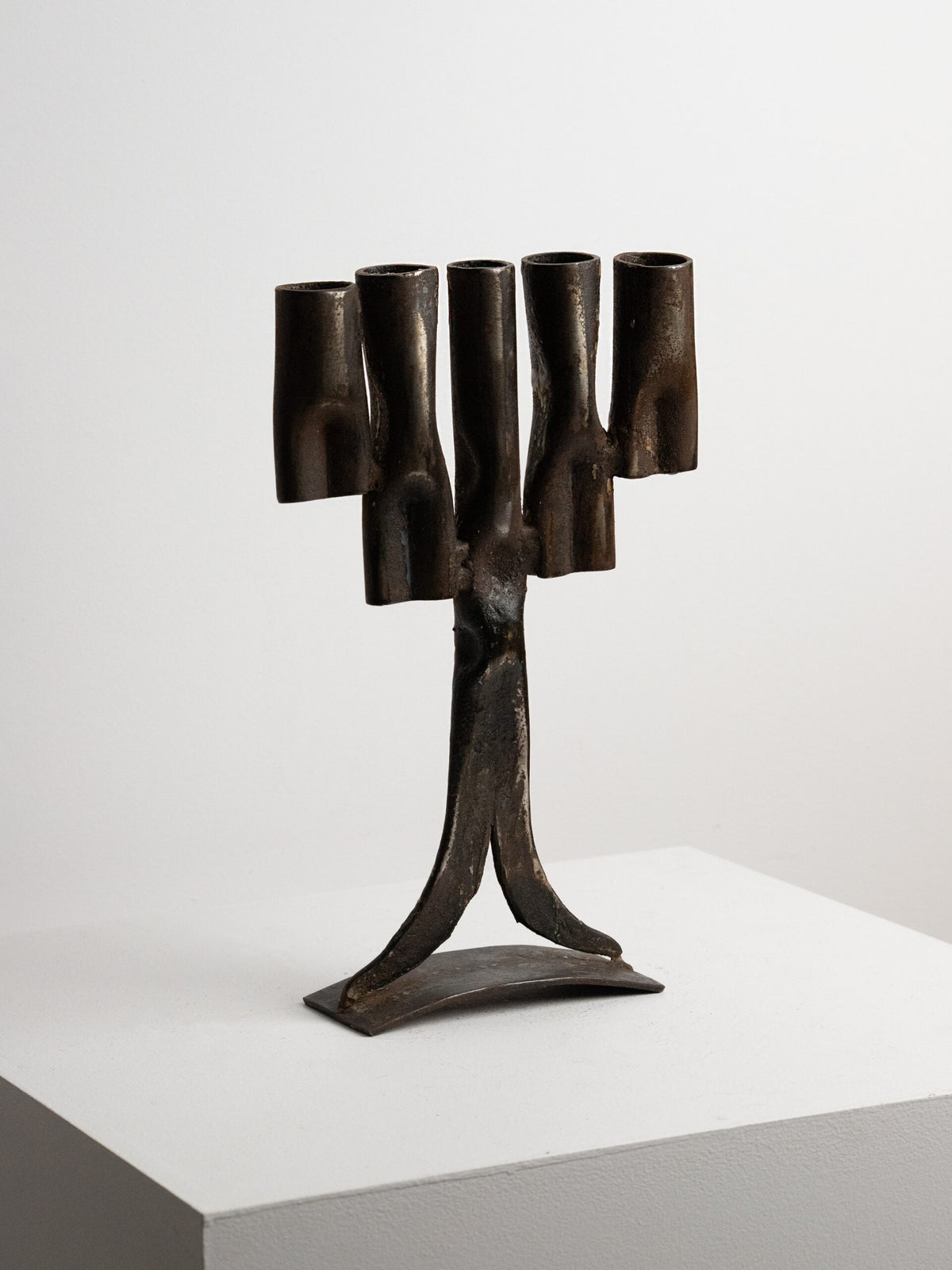Tree-Form Brutalist Candelabra in Welded Iron, Five Arms, 1960s–1970s — close-up