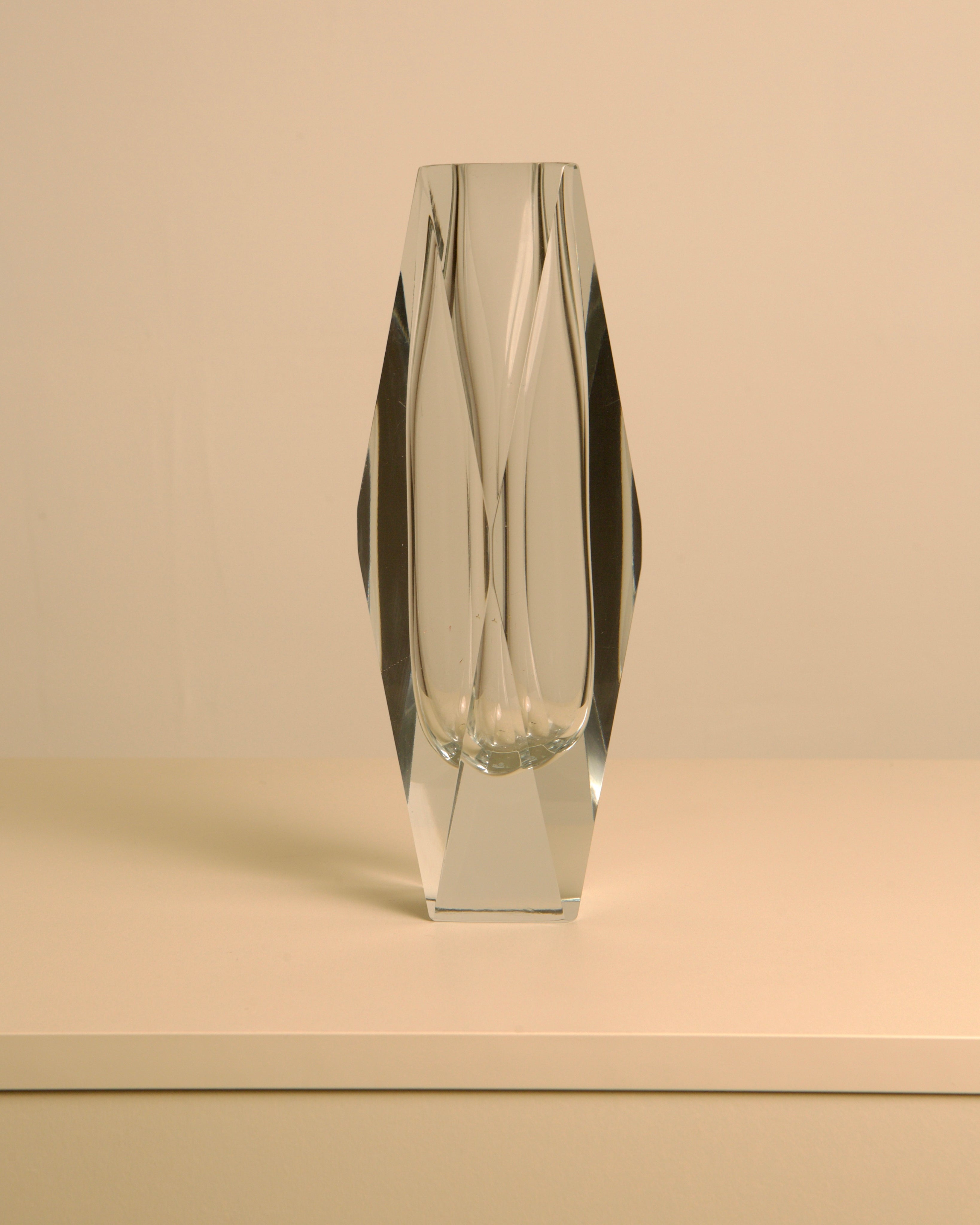 Grand vase "Diamant" par Flavio Poli pour Seguso des années 70