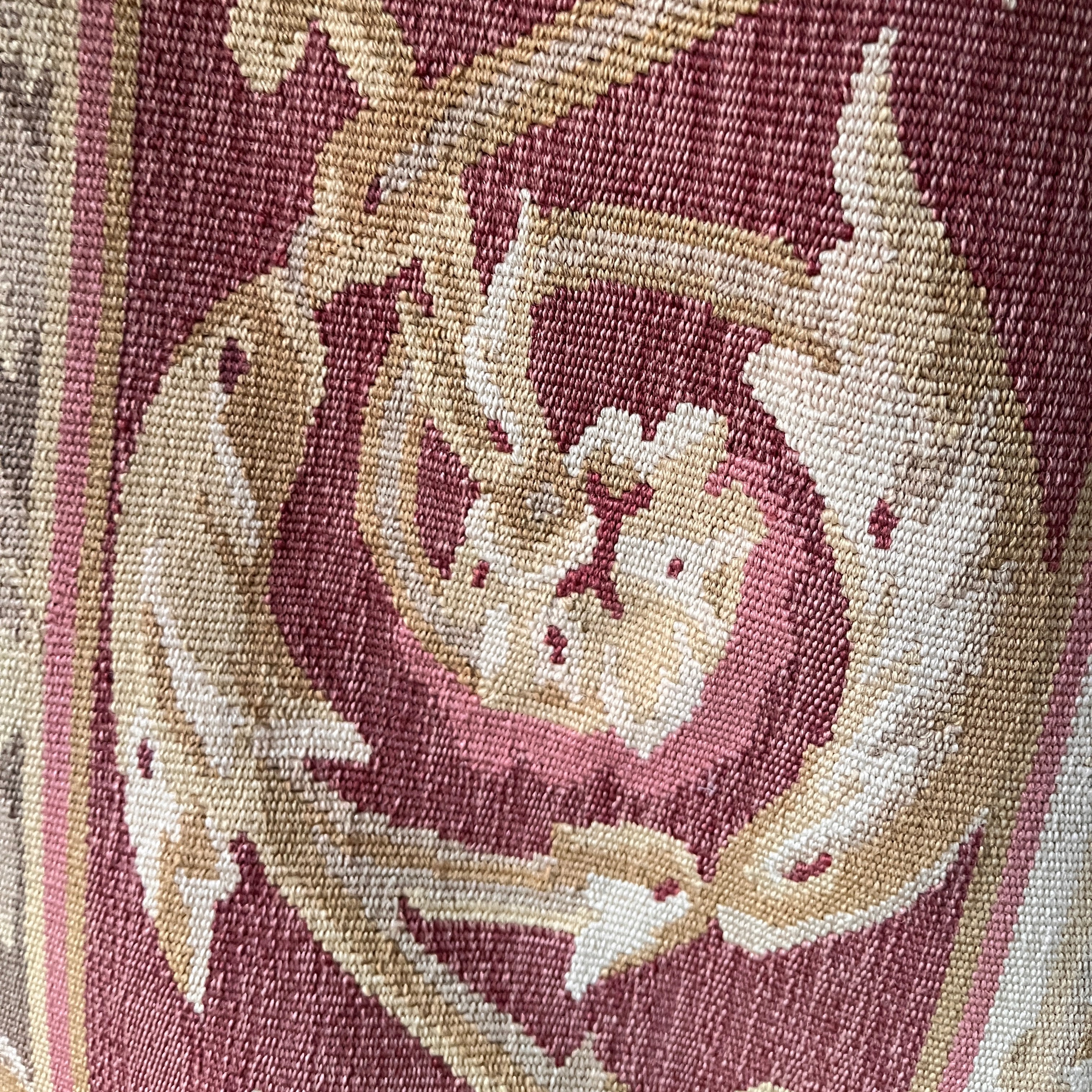 Late 19th Century Aubusson Tapestry with Floral Medallion — close-up of intricate woven details