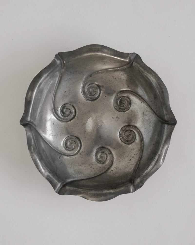 Elegant Art Nouveau Dutch Pewter Bowl by septembre studios | The Oblist