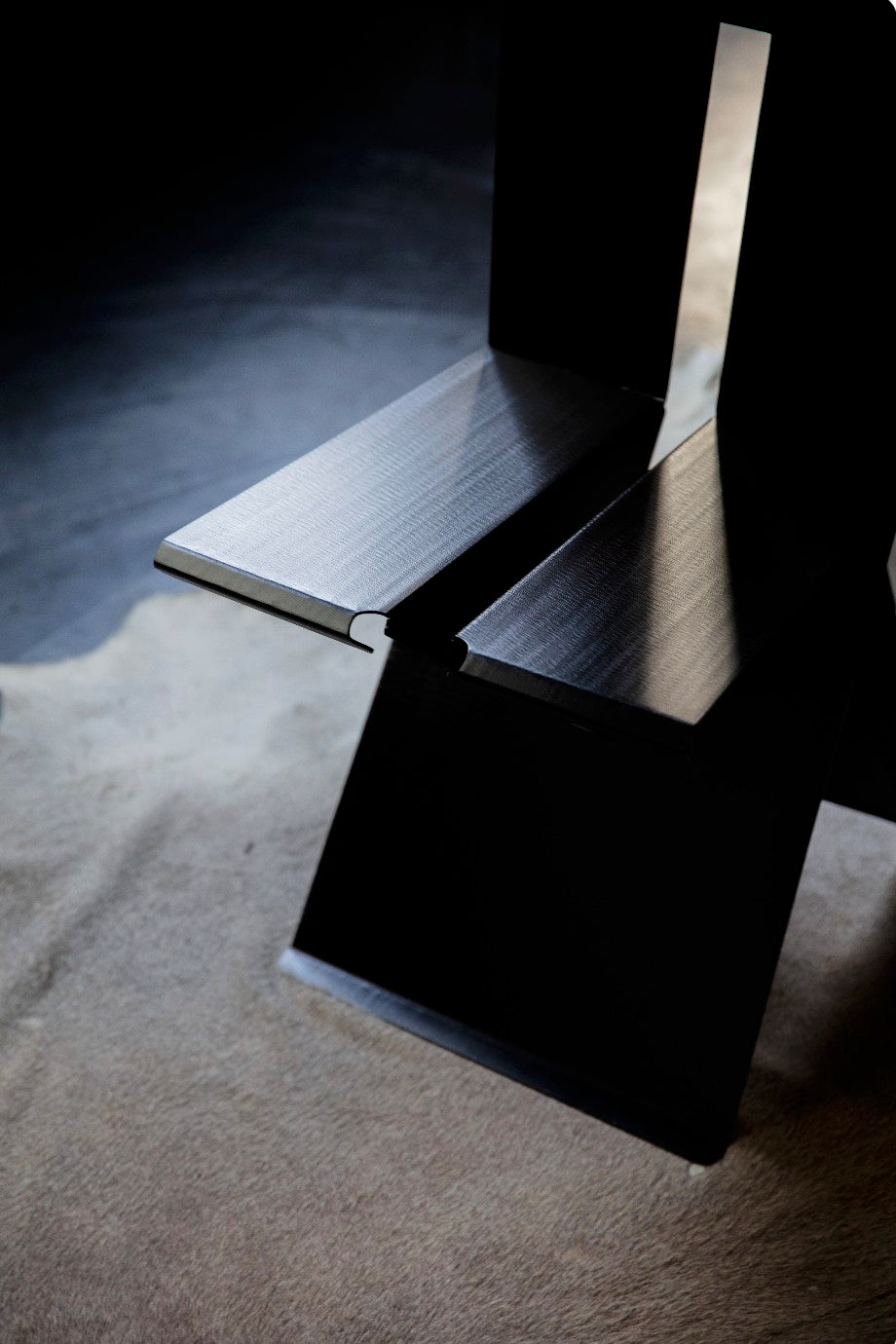 Fosa Chair in Steel — alternate view