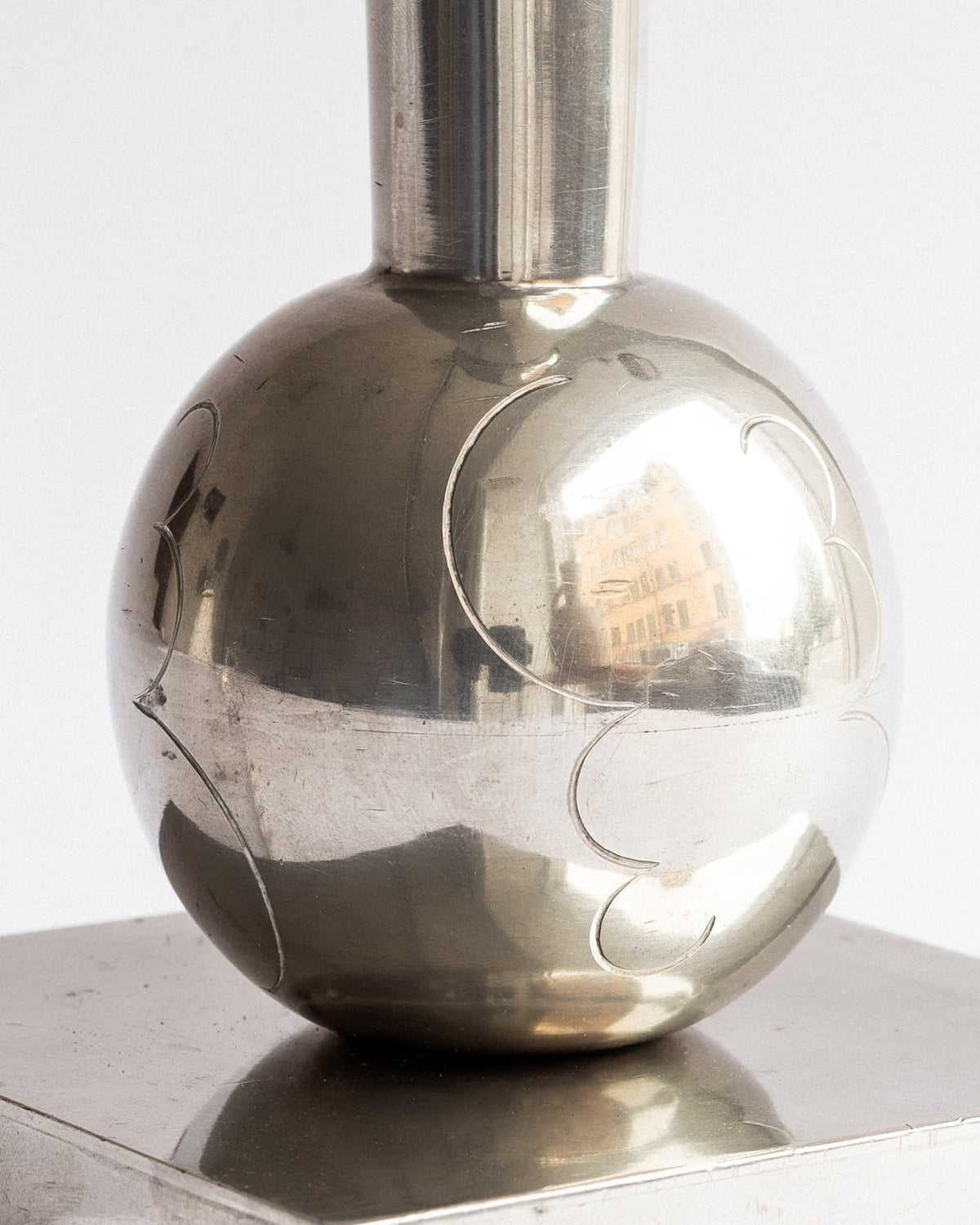 Swedish Art Deco Pewter Table Lamp by GAB, 1934 — close-up