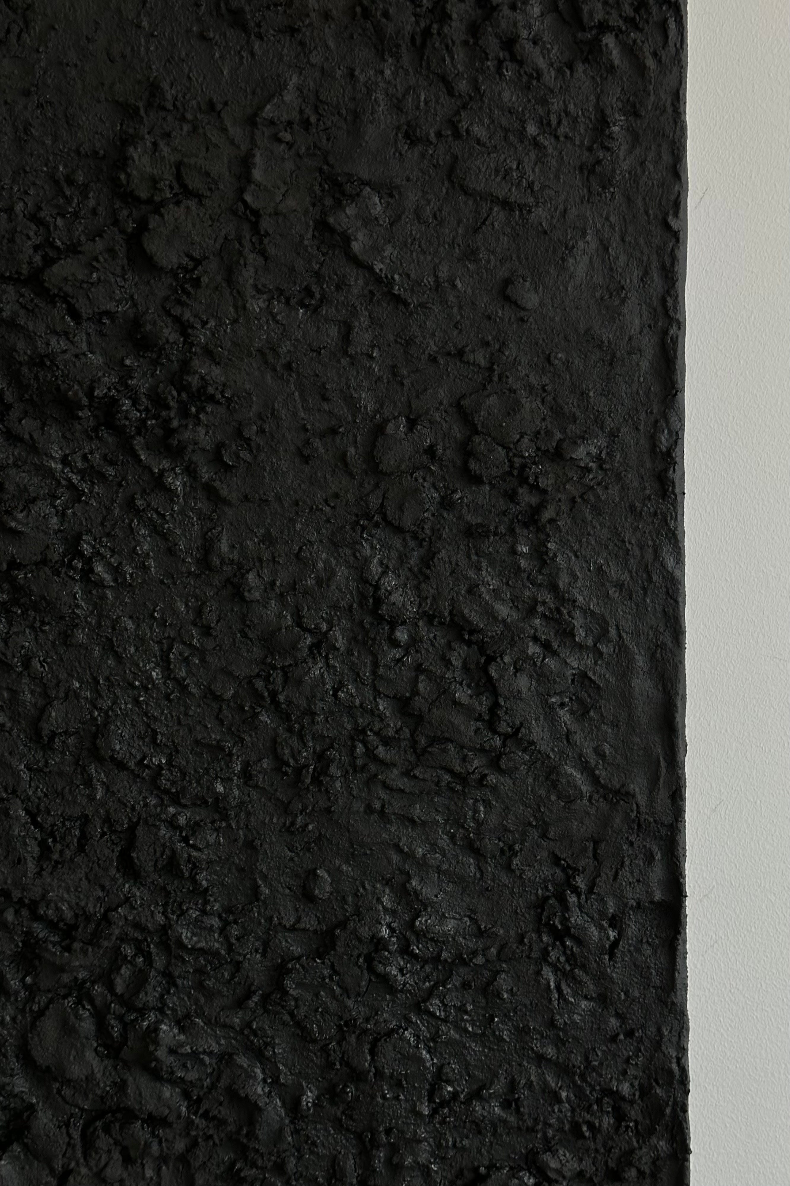 'SUSPIRIUM 07' sculptural wall art — view 10
