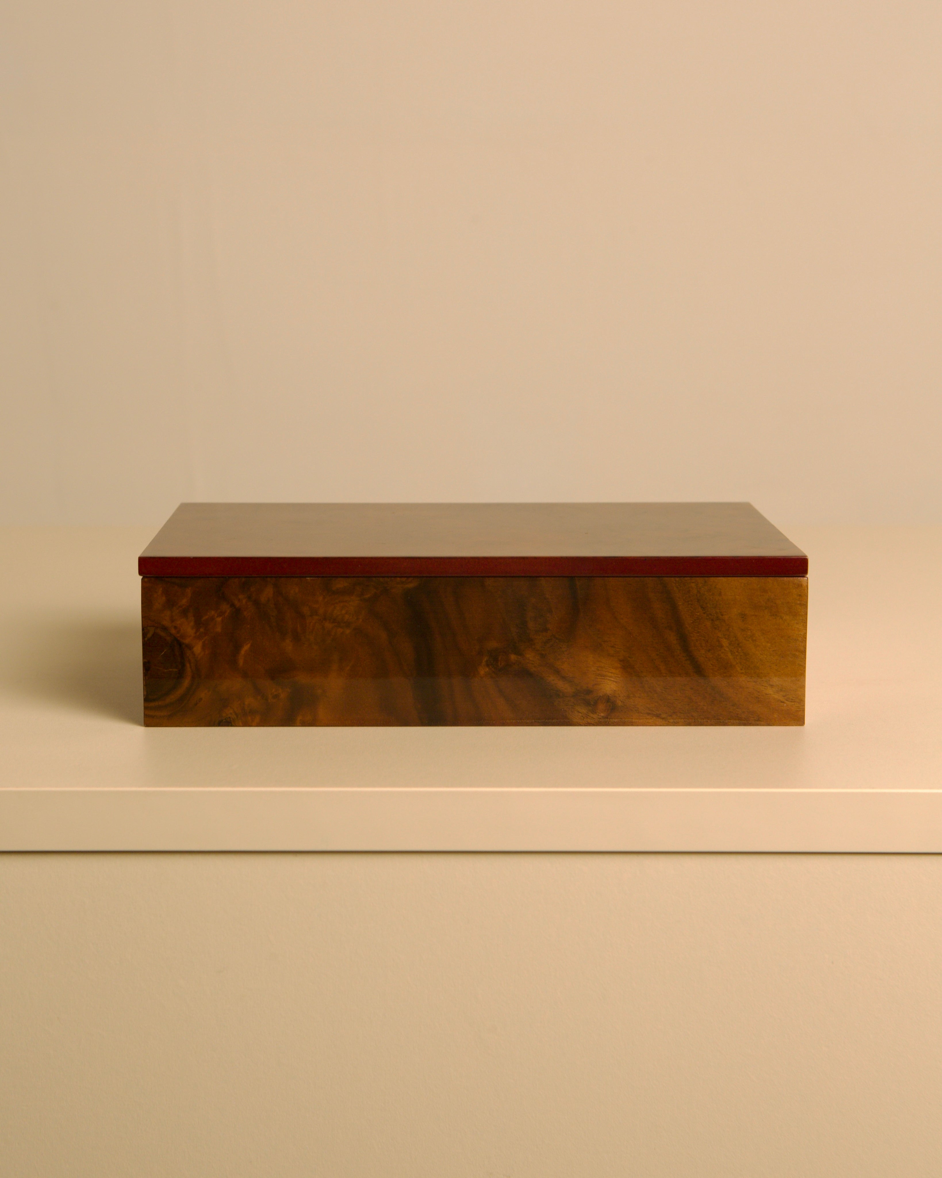 Italian burr walnut box with red interior 80s — front view on white shelf