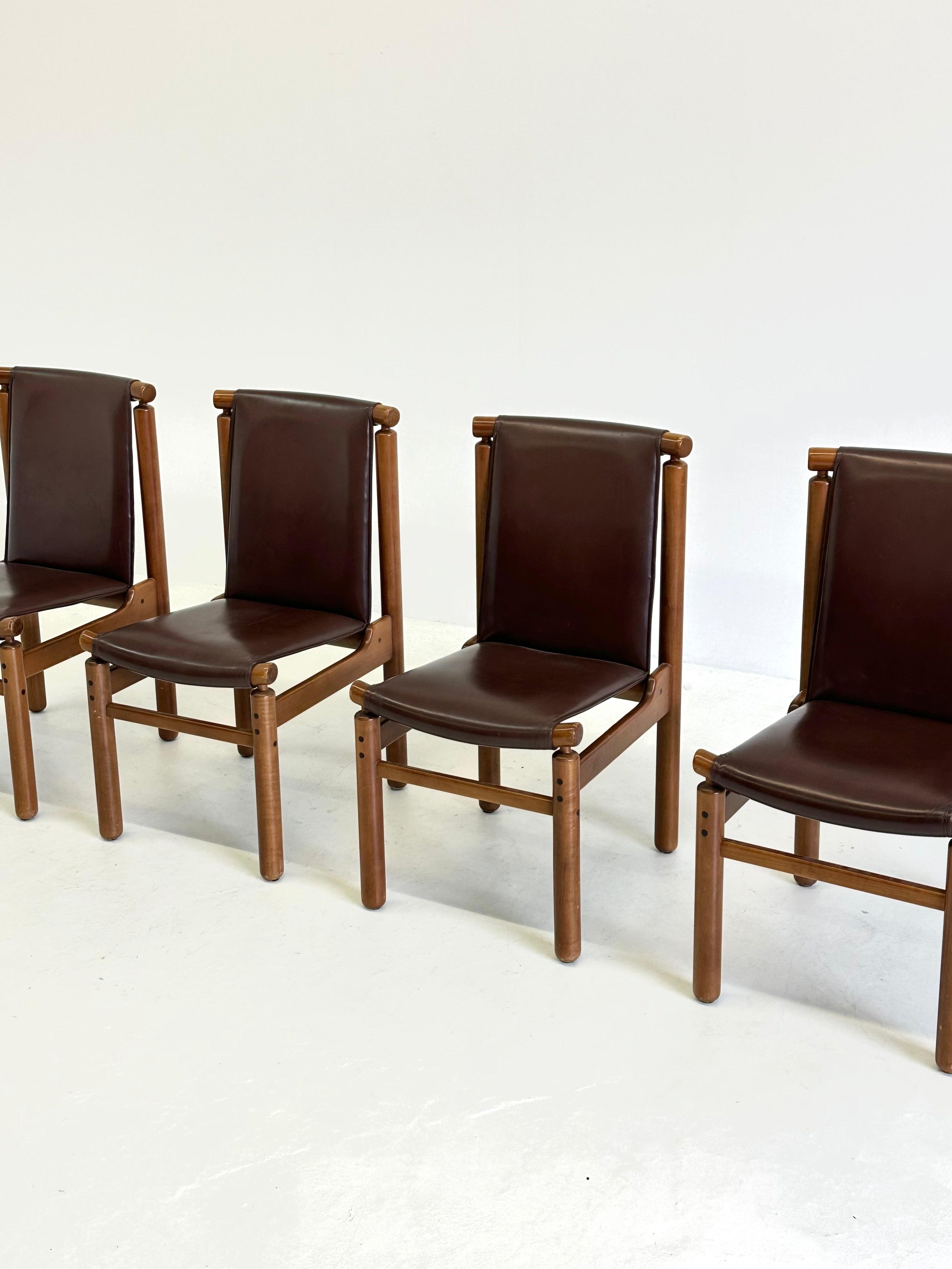 Set of Tapiovaara dining chairs by La Permanente Cantù — side angle