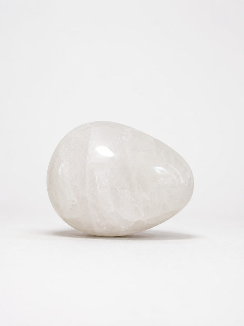 Egg Quartz- Paperweight — detail view