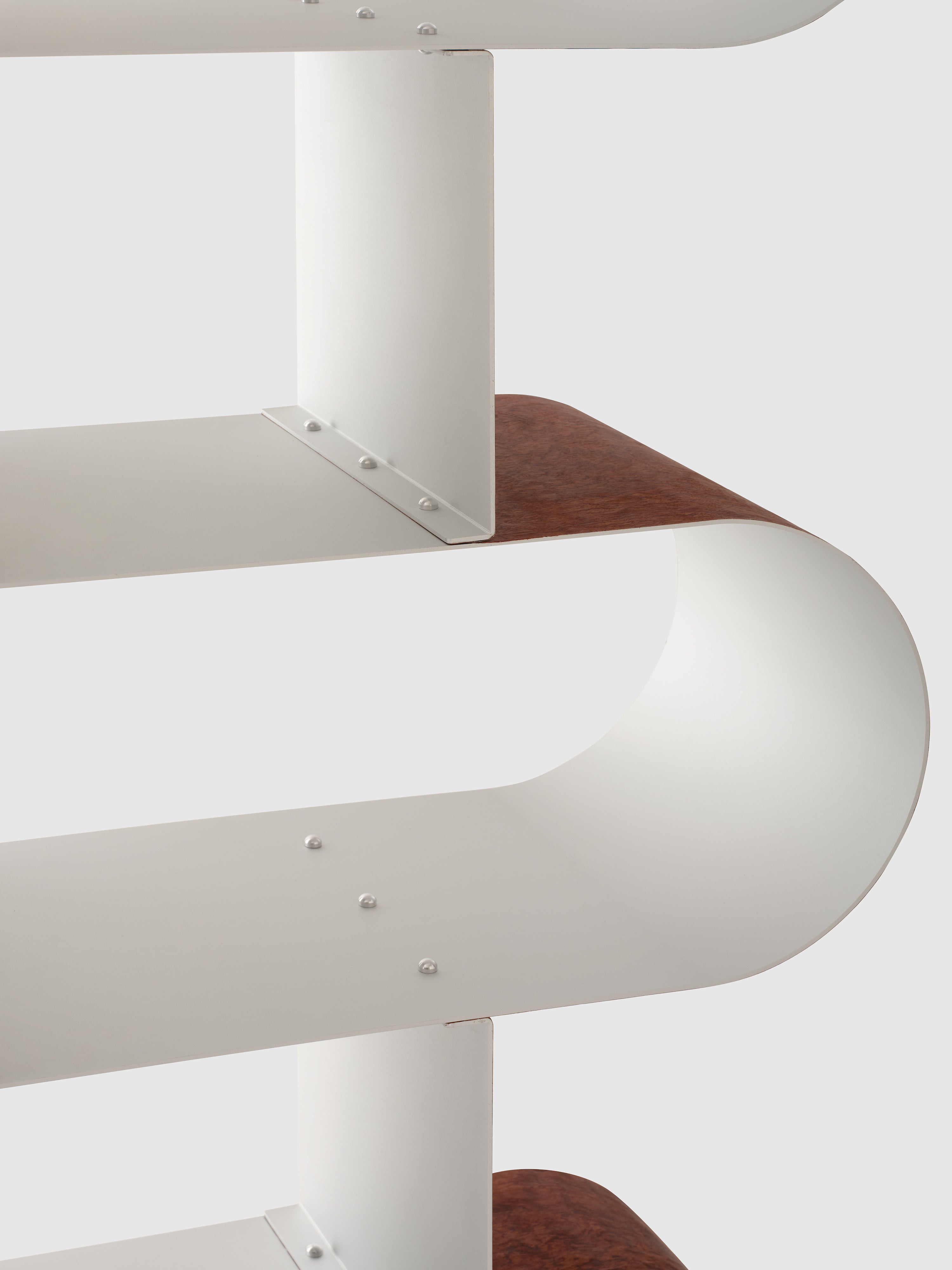 Étagère en aluminium 'Dressed'