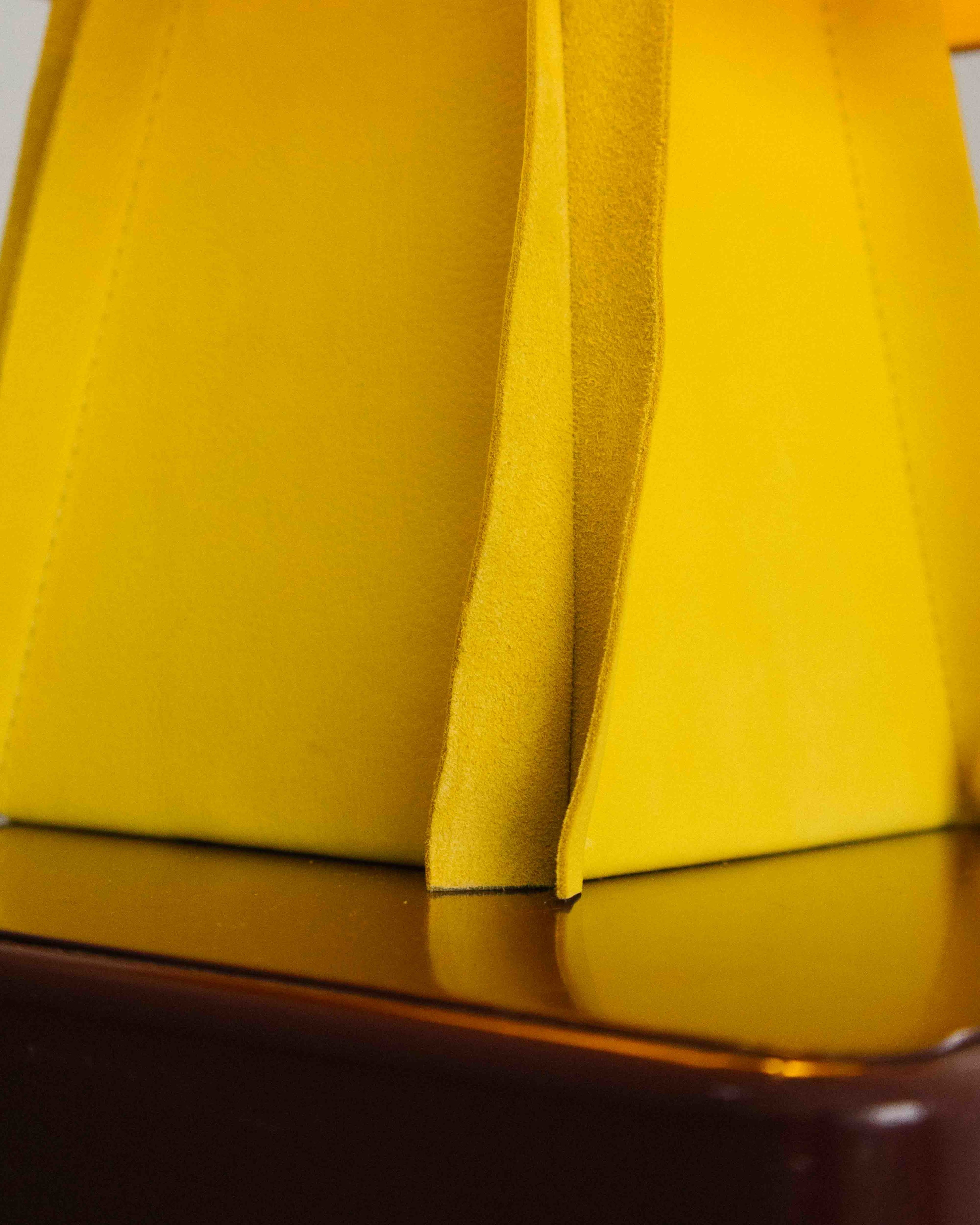 Pleine Fleur Table Lamp by Séjour x JETA — close-up