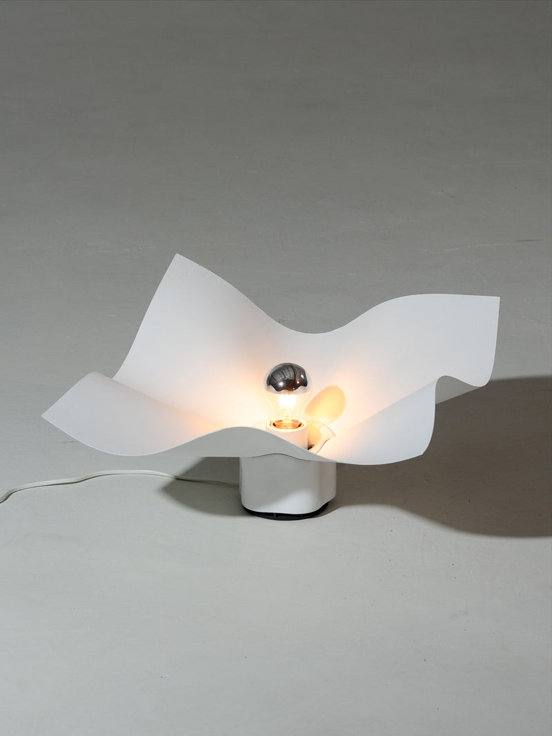 Mario Bellini Area Lamp, Italy 1974 — close-up of white lamp shade with light