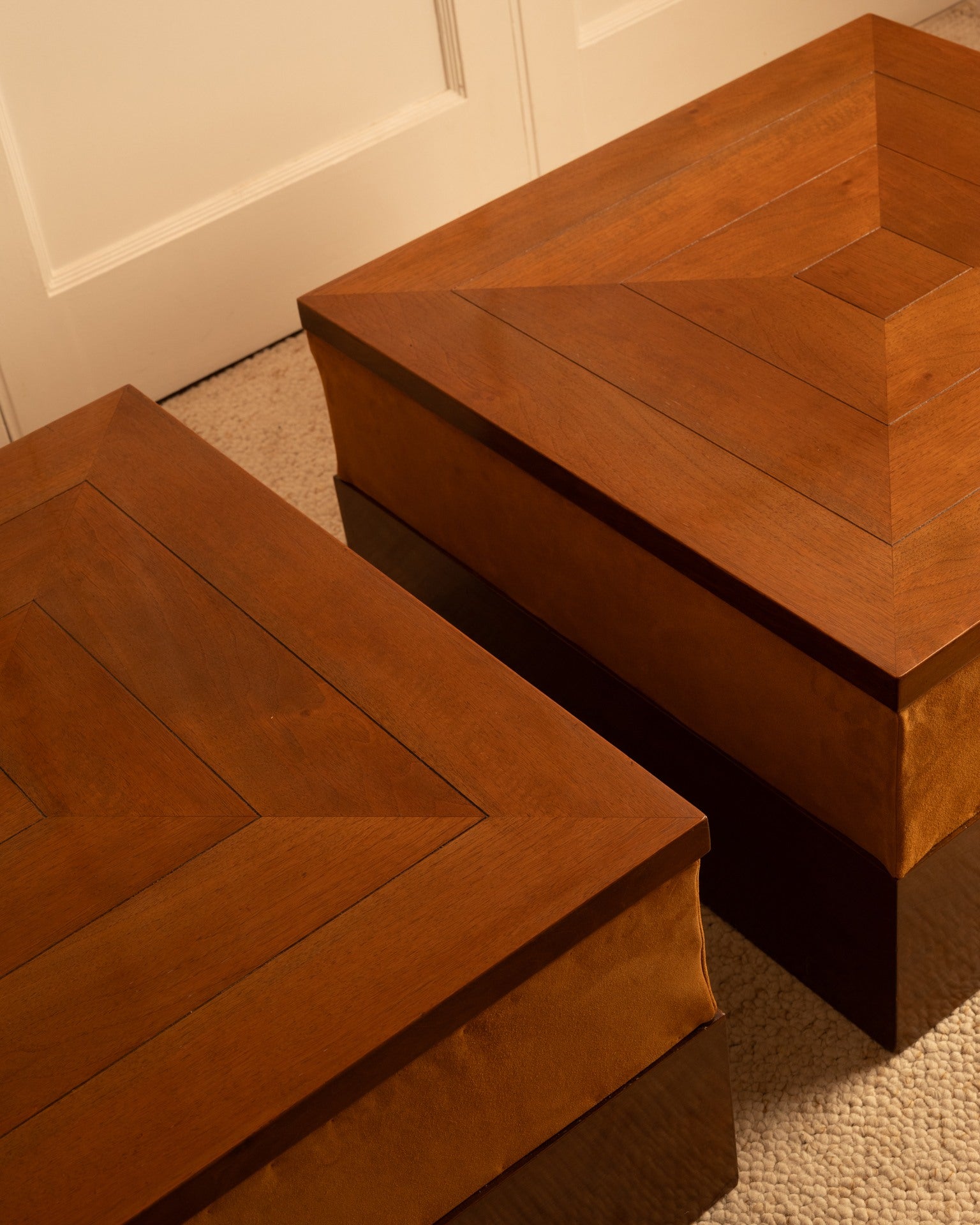 Paire de tables basses Paolo Buffa - Italie années 1940
