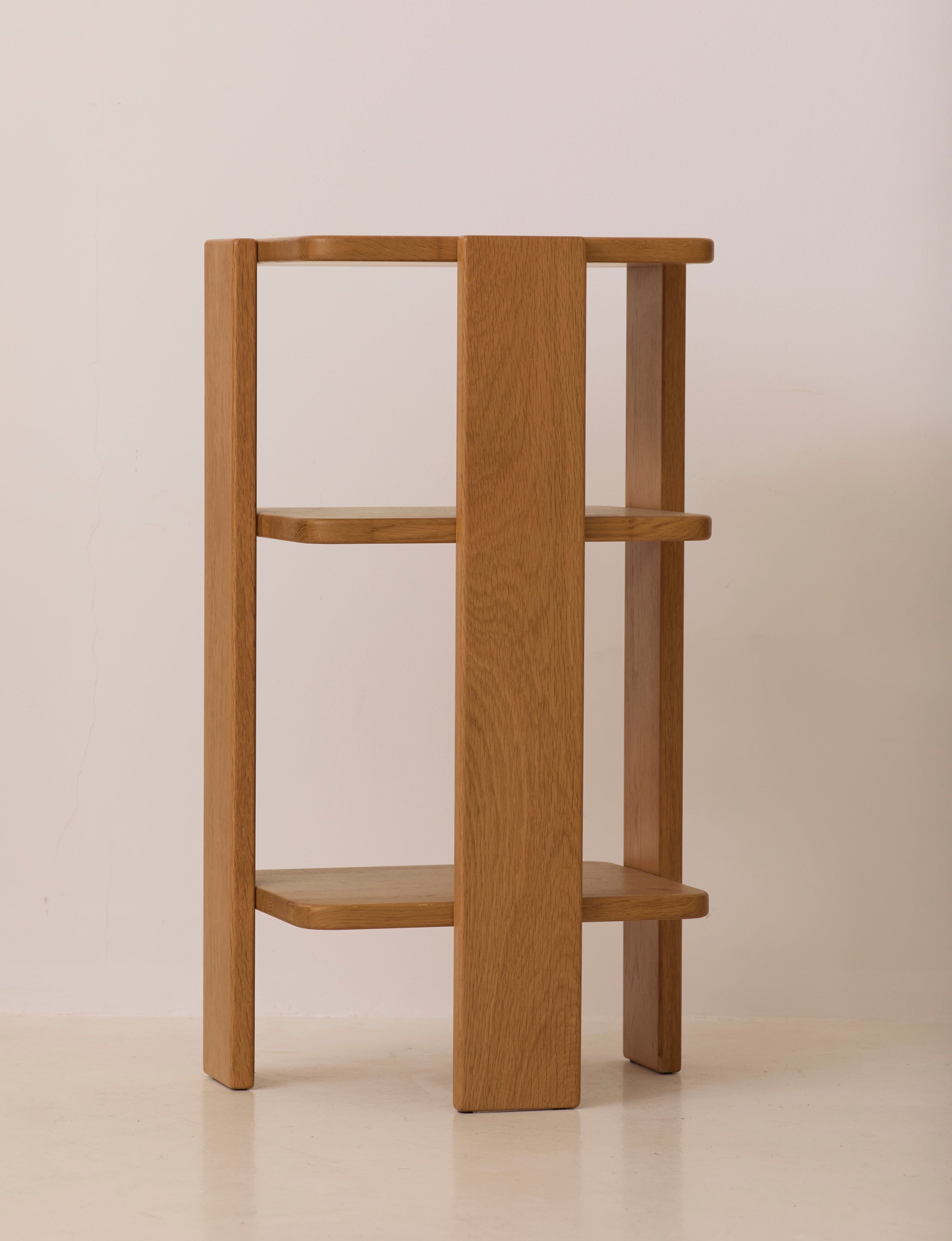 Étagère Artisanale Française en Chêne Massif c. 1980