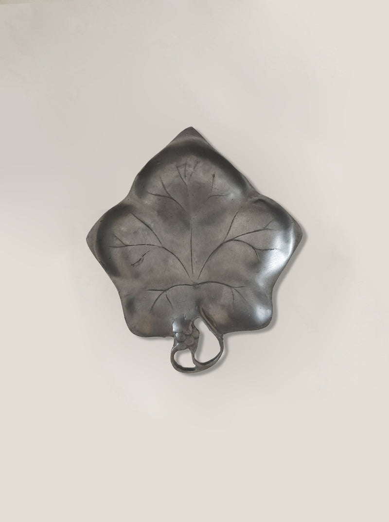 Pewter Leaf Vide Poche — top view of detailed leaf design